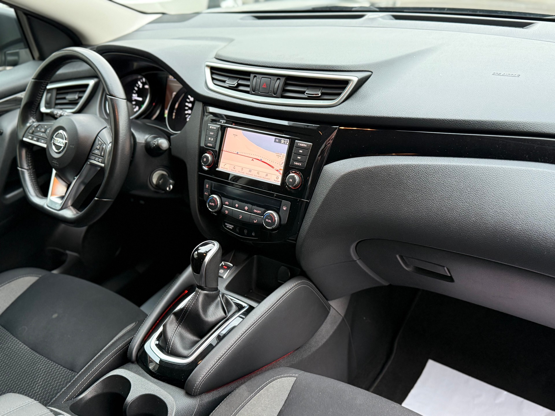 NISSAN Qashqai 1.7 dCi tekna Xtronic ALL-MODE 4x4-image-12