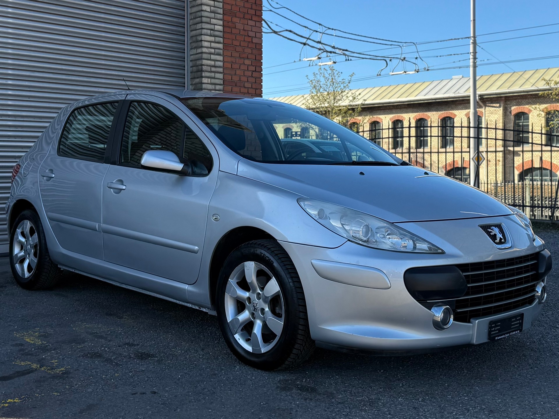 PEUGEOT 307 2.0 16V XS-image-0