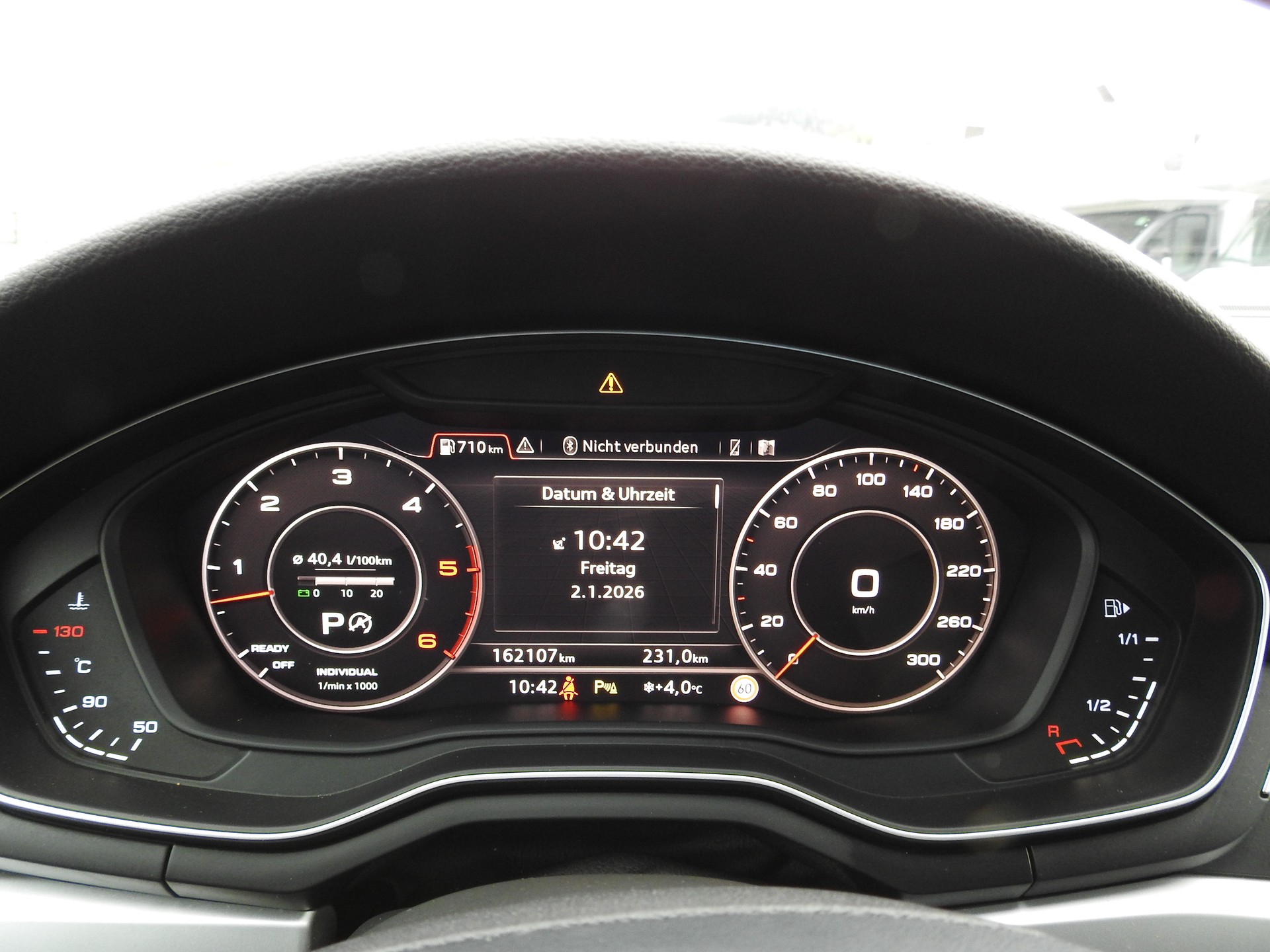 AUDI A4 allroad 3.0 TDI quattro S-tronic-image-24