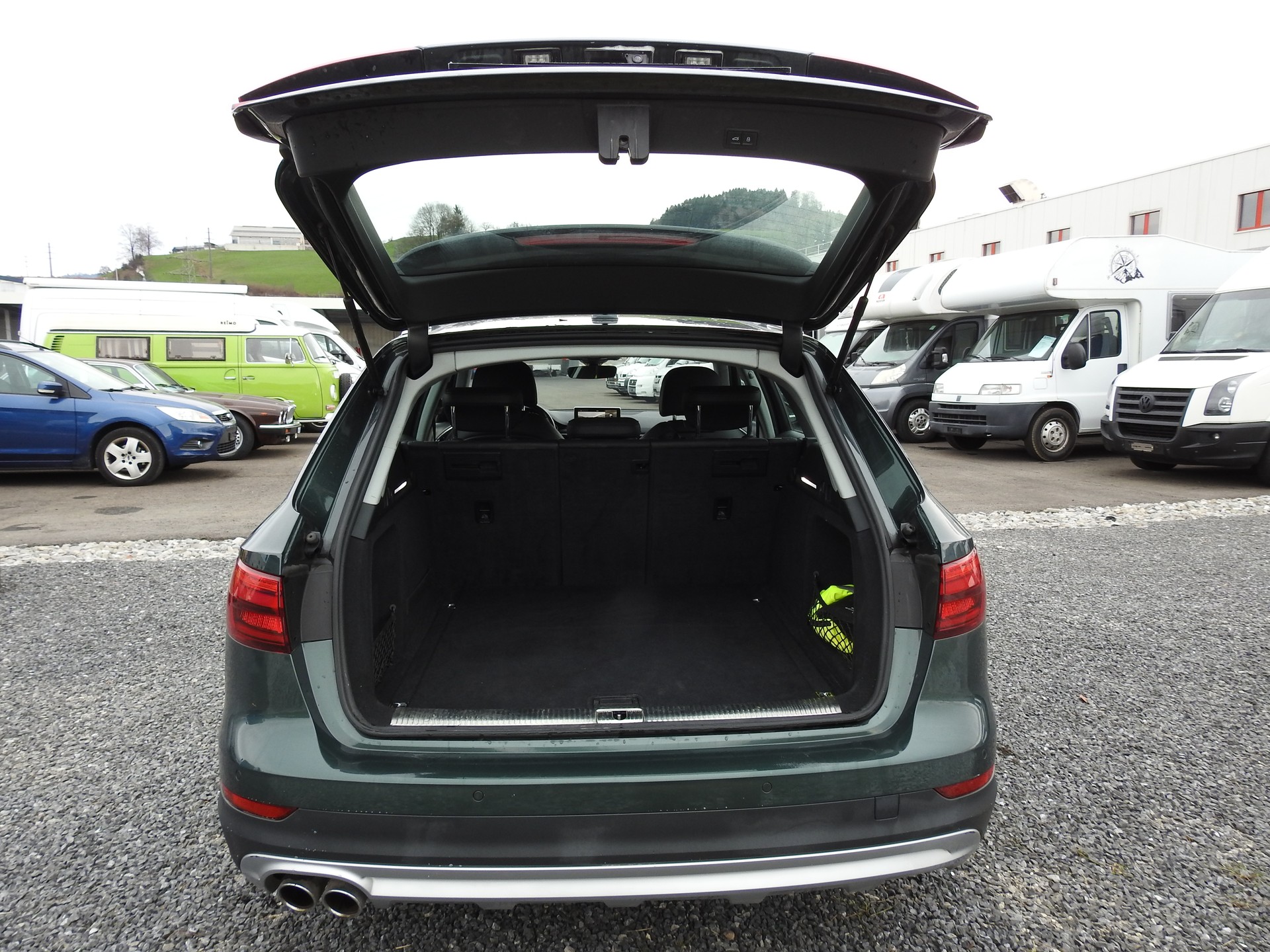 AUDI A4 allroad 3.0 TDI quattro S-tronic-image-9