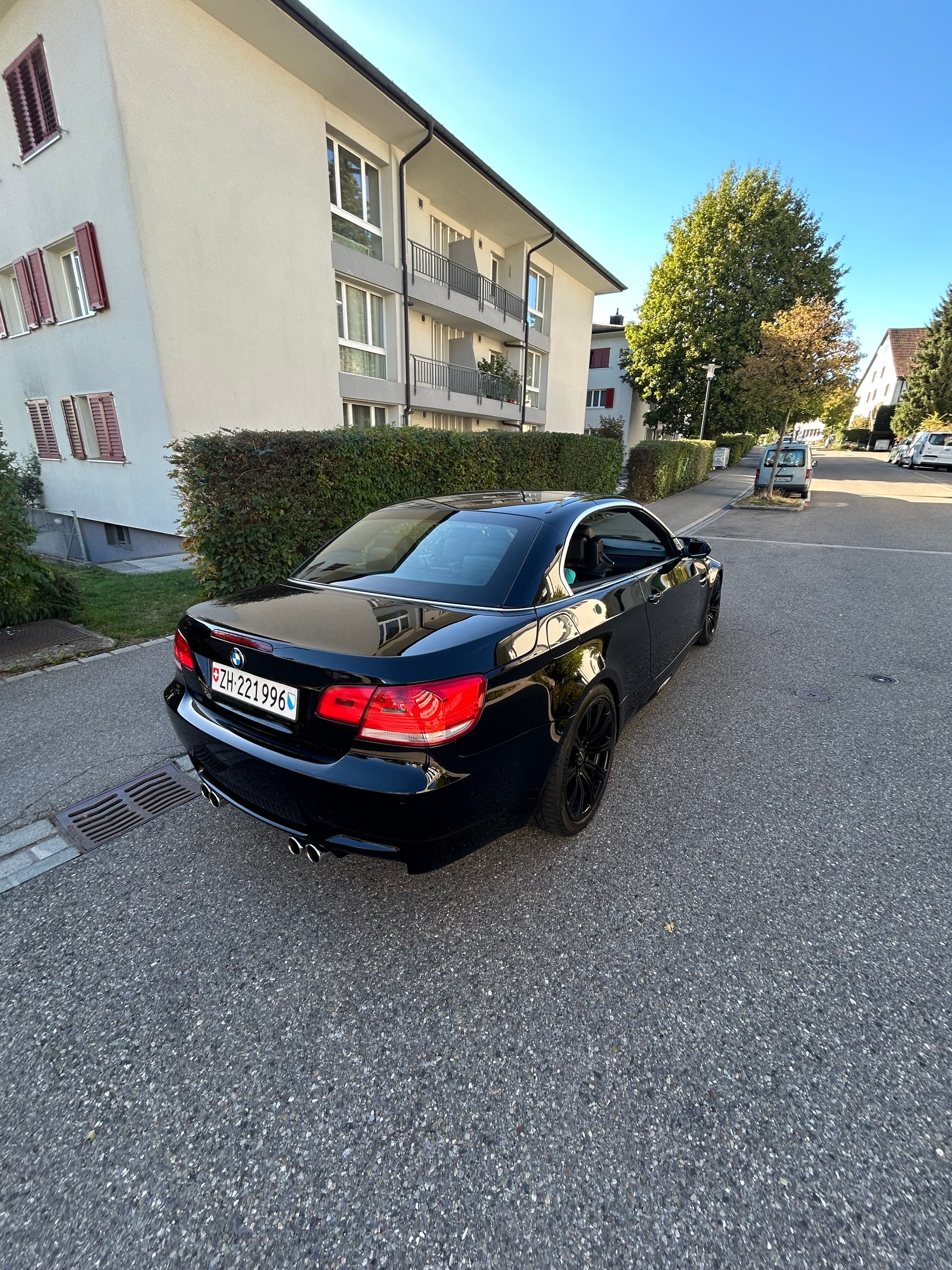 BMW M3 Cabriolet DSG-image-16