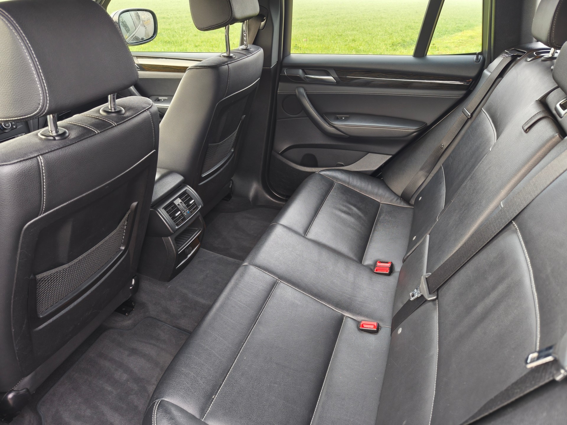 BMW X3 xDrive 35i Steptronic-image-11
