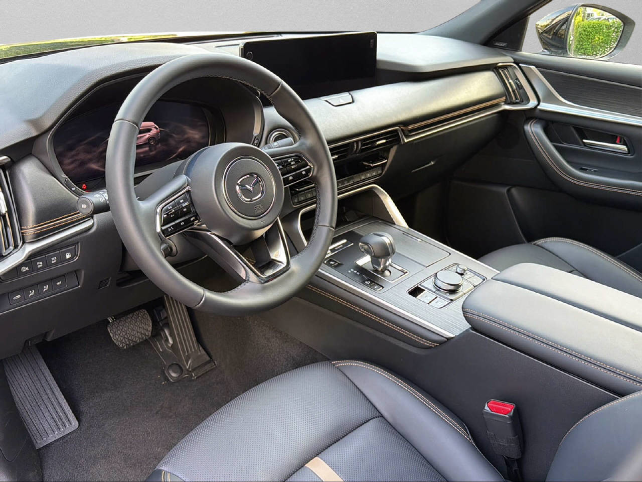 MAZDA CX-60 2.5 PHEV Homura Plus AWD-image-4