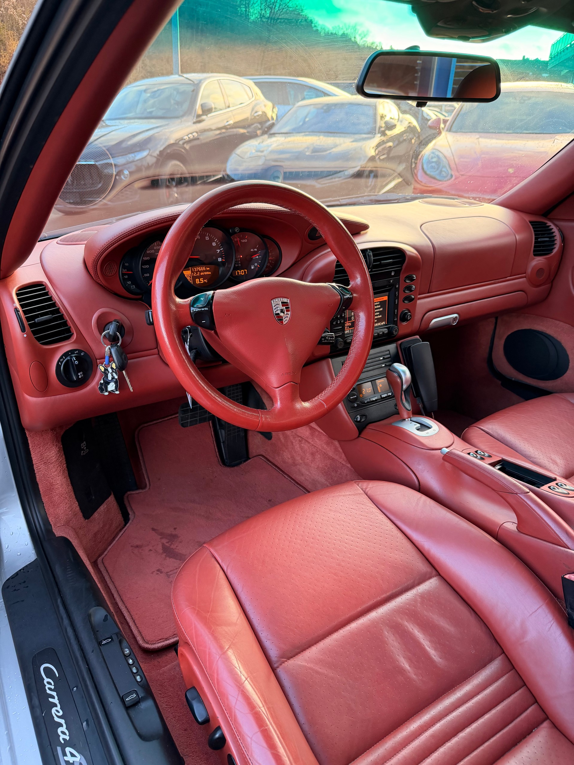 PORSCHE 911 Carrera 4 S-image-6