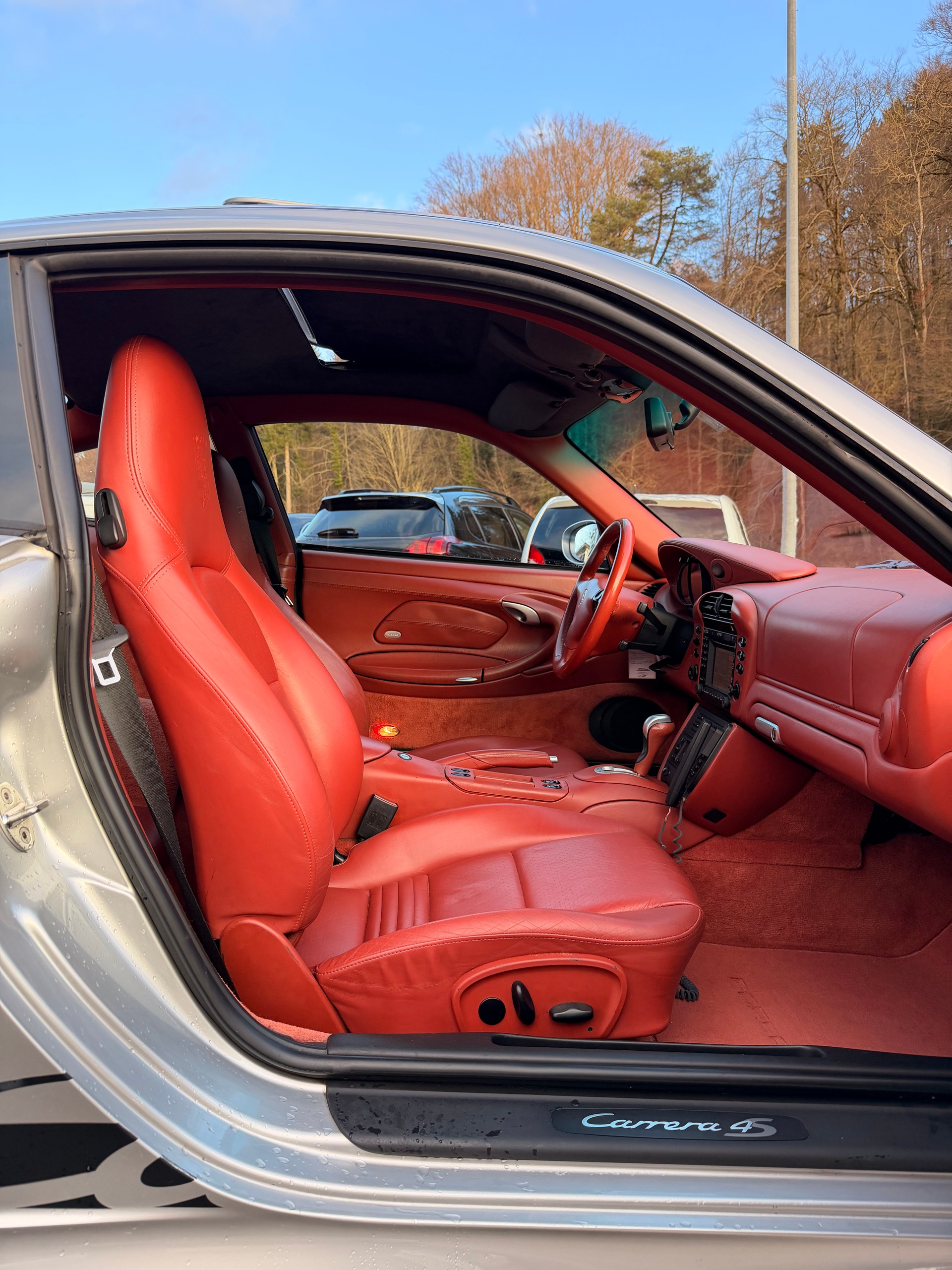 PORSCHE 911 Carrera 4 S-image-9