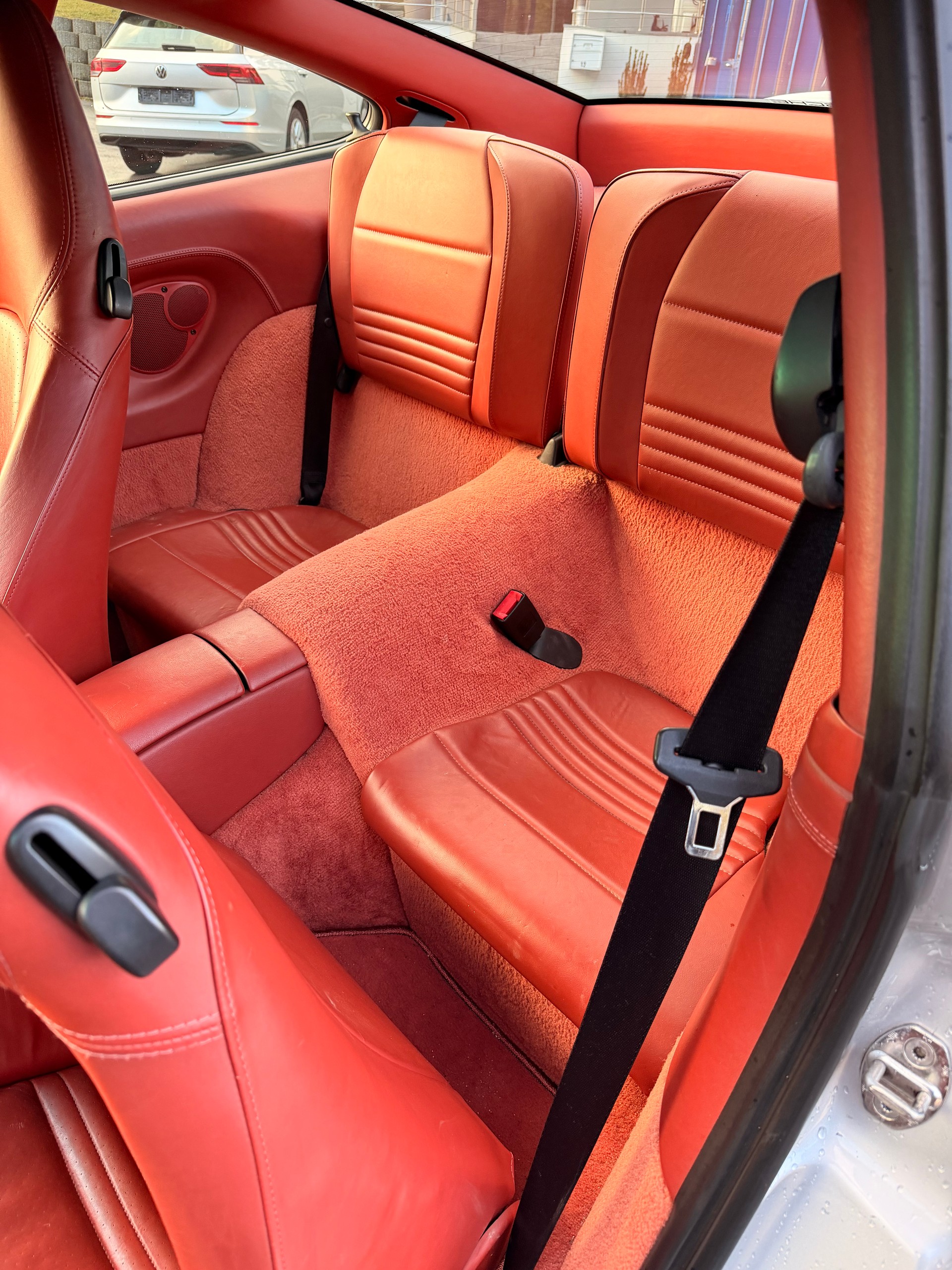PORSCHE 911 Carrera 4 S-image-10