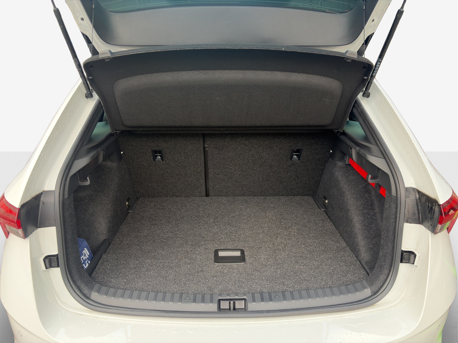SKODA Scala 1.5 TSI Monte Carlo DSG-image-12