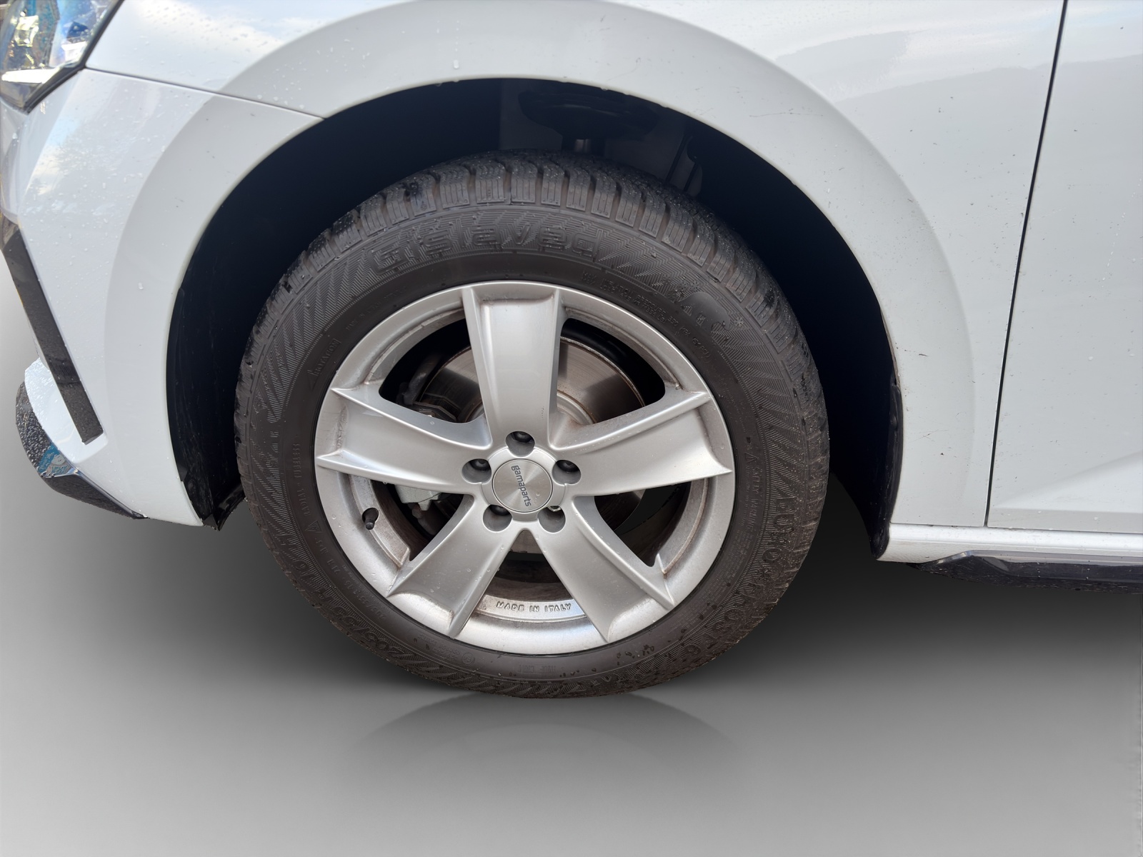 SKODA Scala 1.5 TSI Monte Carlo DSG-image-13
