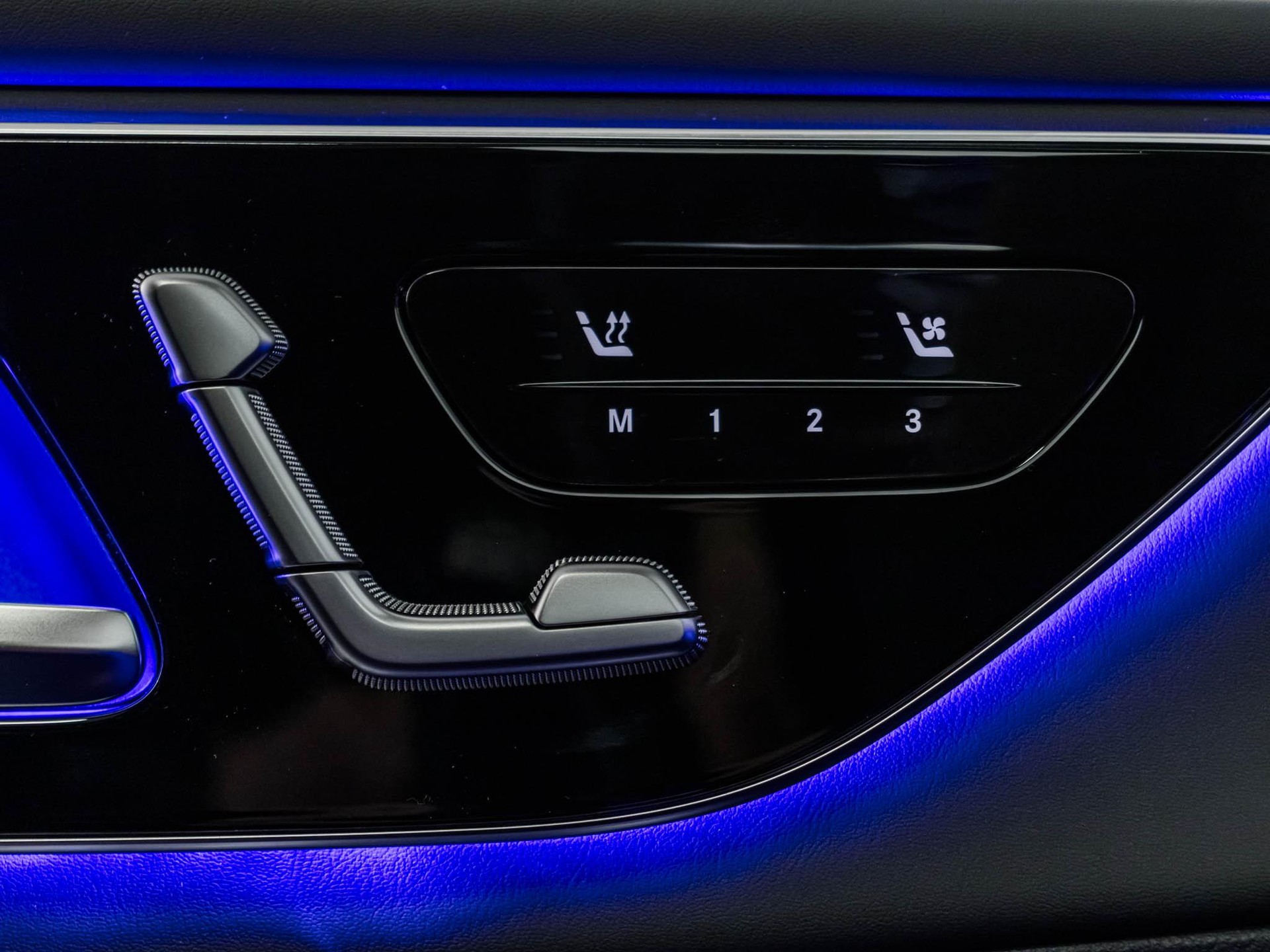 MERCEDES-BENZ GLC 43 AMG 4MATIC Coupé "Executive Edition"-image-12