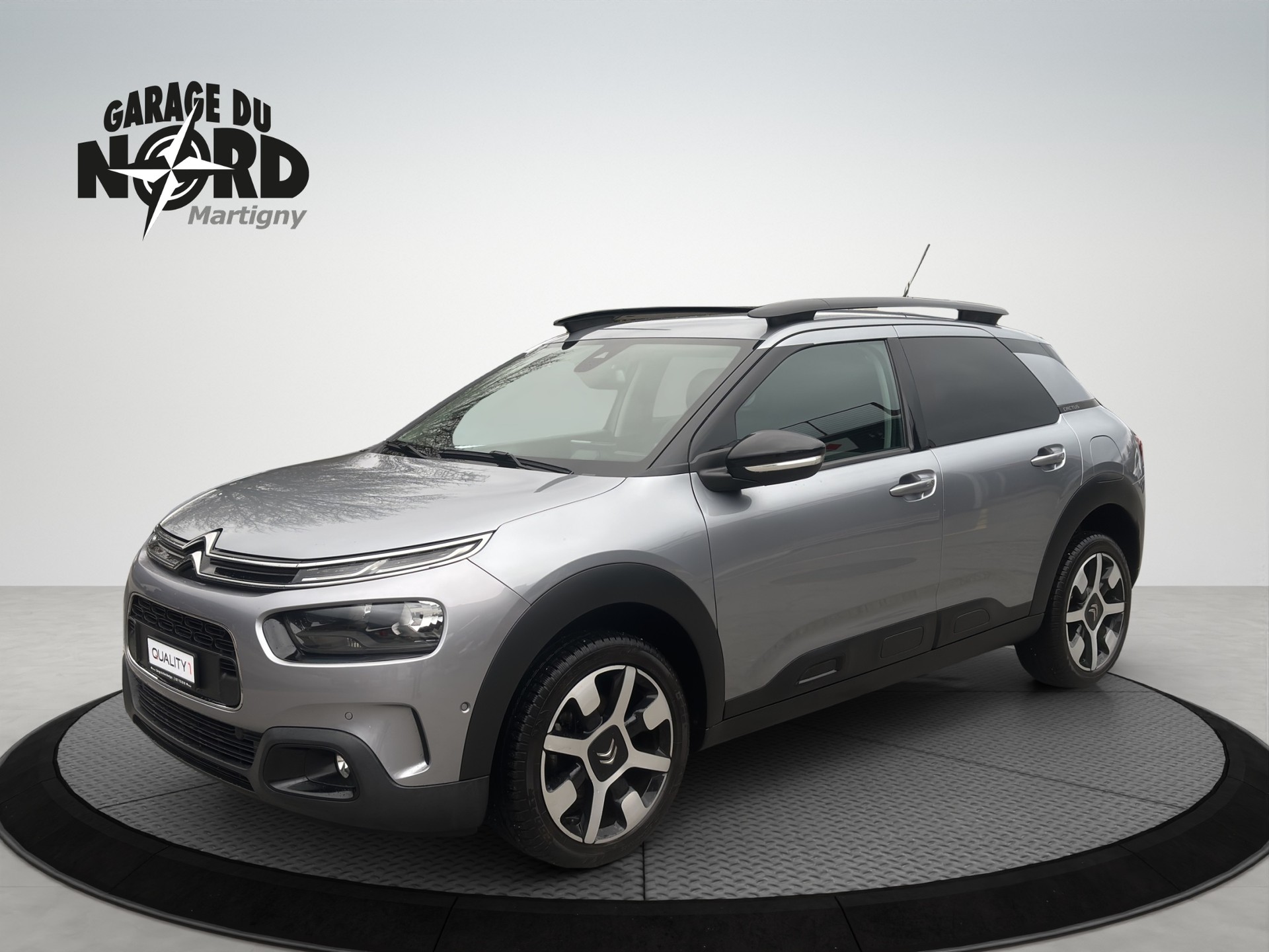 CITROEN C4 Cactus 1.2 Pure Tech Shine EAT6-image-0