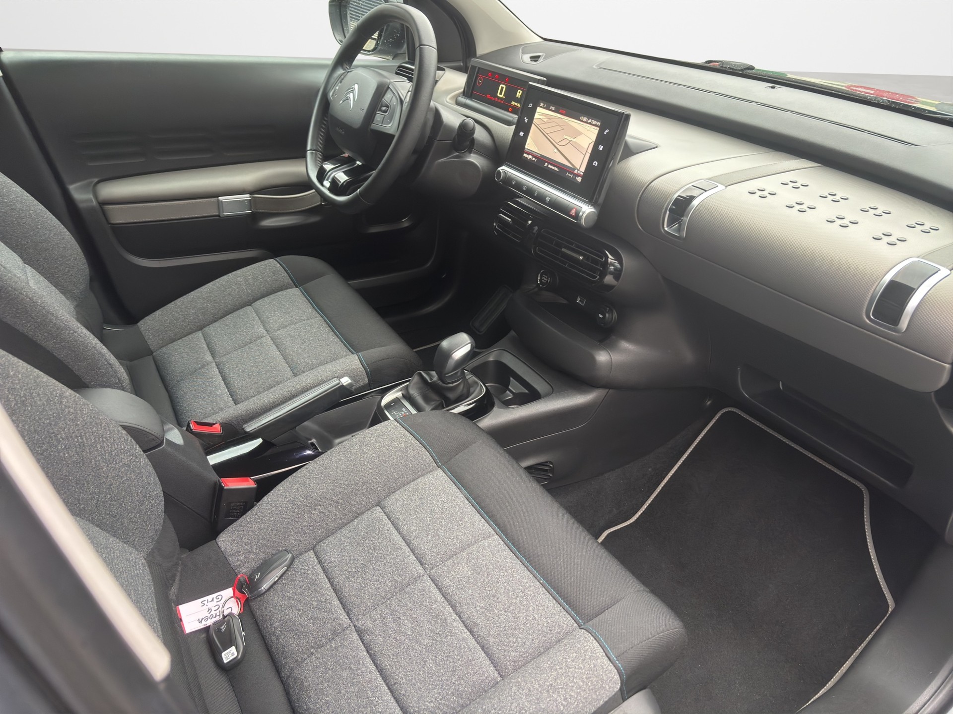 CITROEN C4 Cactus 1.2 Pure Tech Shine EAT6-image-13