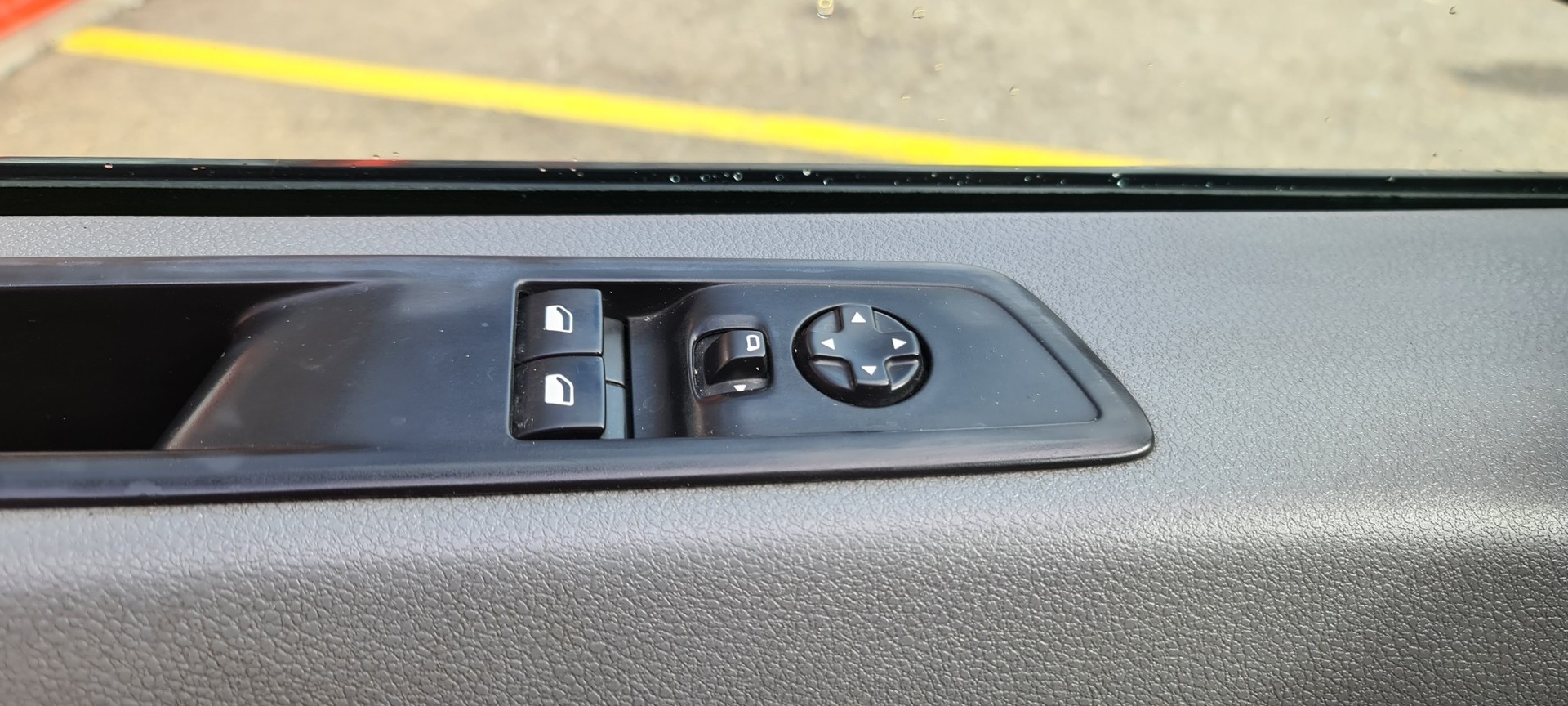 CITROEN Jumpy 1.6 BlueHDi 95 M Attraction-image-19