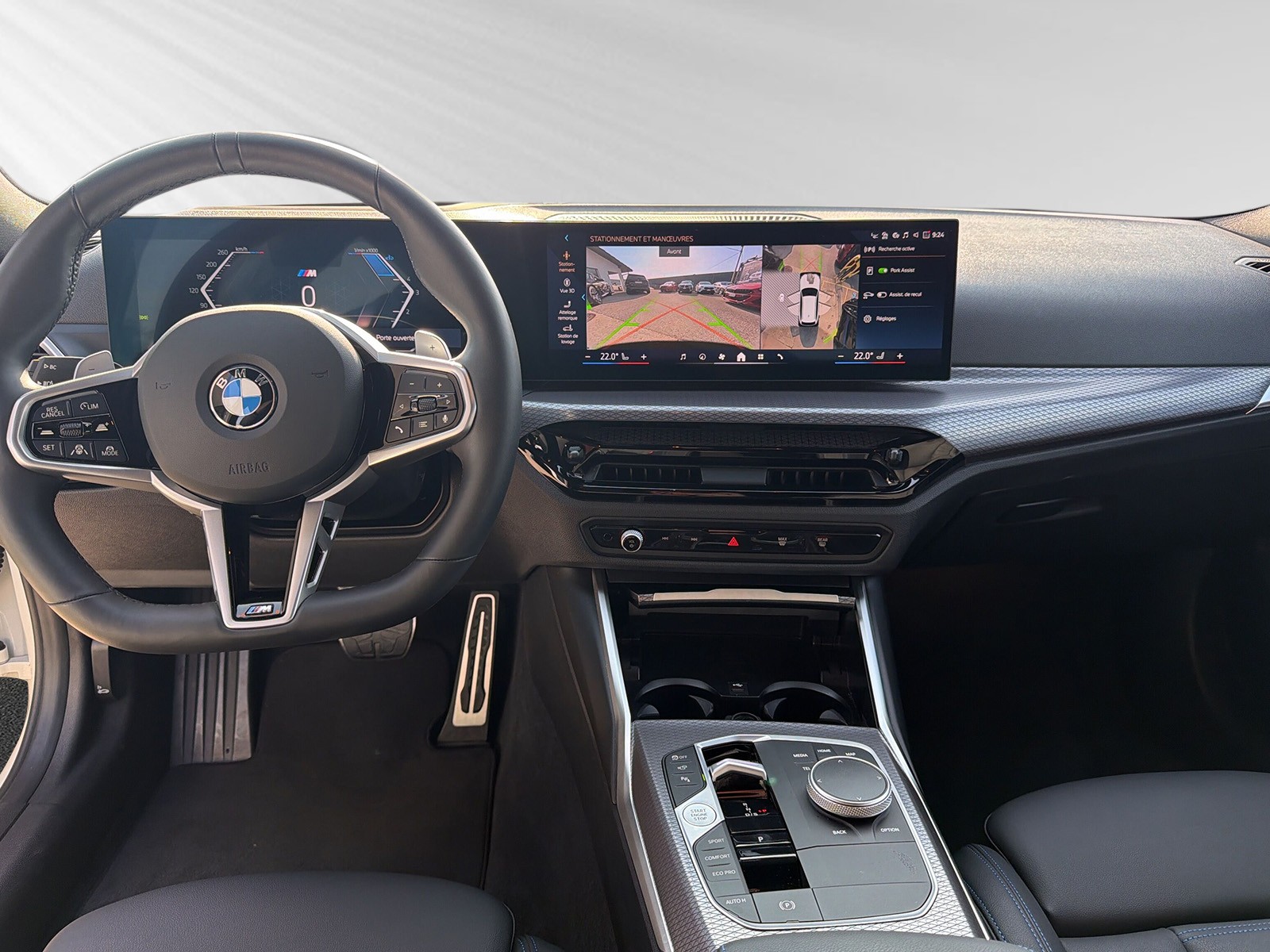 BMW 320d xDrive 48V Touring Steptronic M Sport-image-5