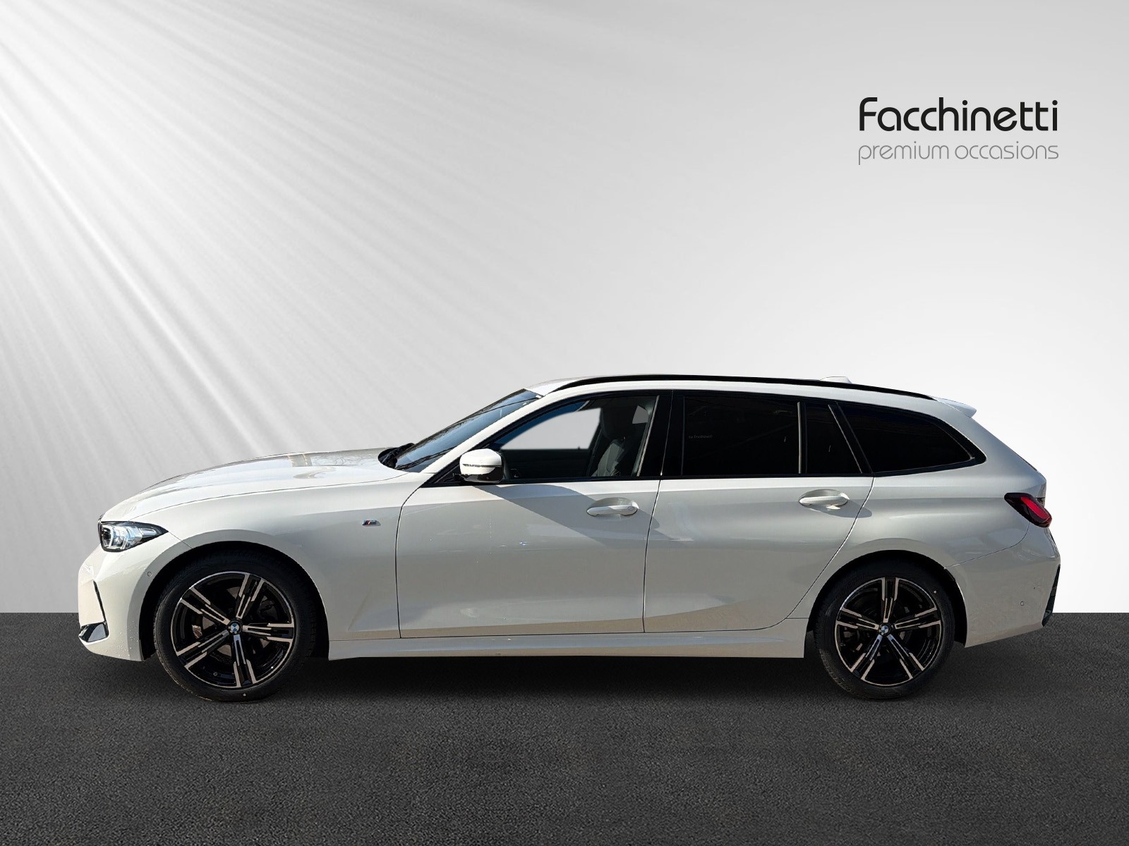 BMW 320d xDrive 48V Touring Steptronic M Sport-image-1