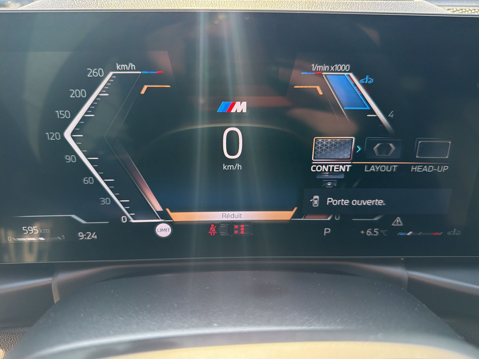 BMW 320d xDrive 48V Touring Steptronic M Sport-image-13