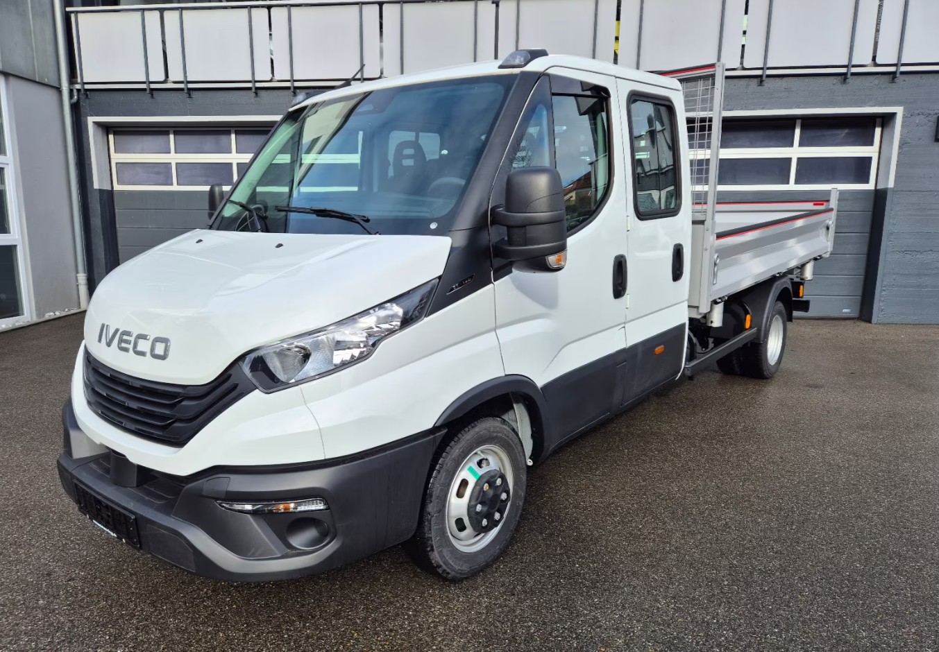 IVECO 35 C 14H D Drei-Seiten-Kipper mit AHK-image-2
