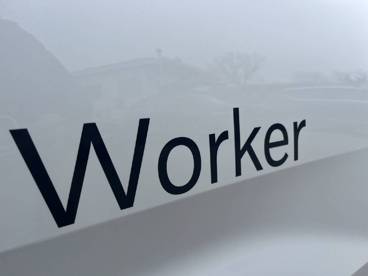 VOLVO EX30 E60 Core WORKER-image-9