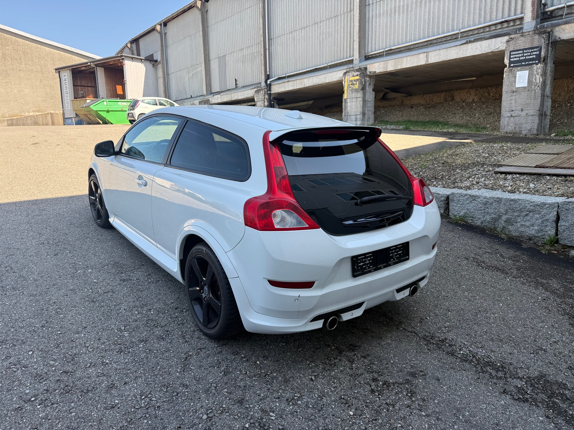 VOLVO C30 D3 R-Design Geartronic-image-6