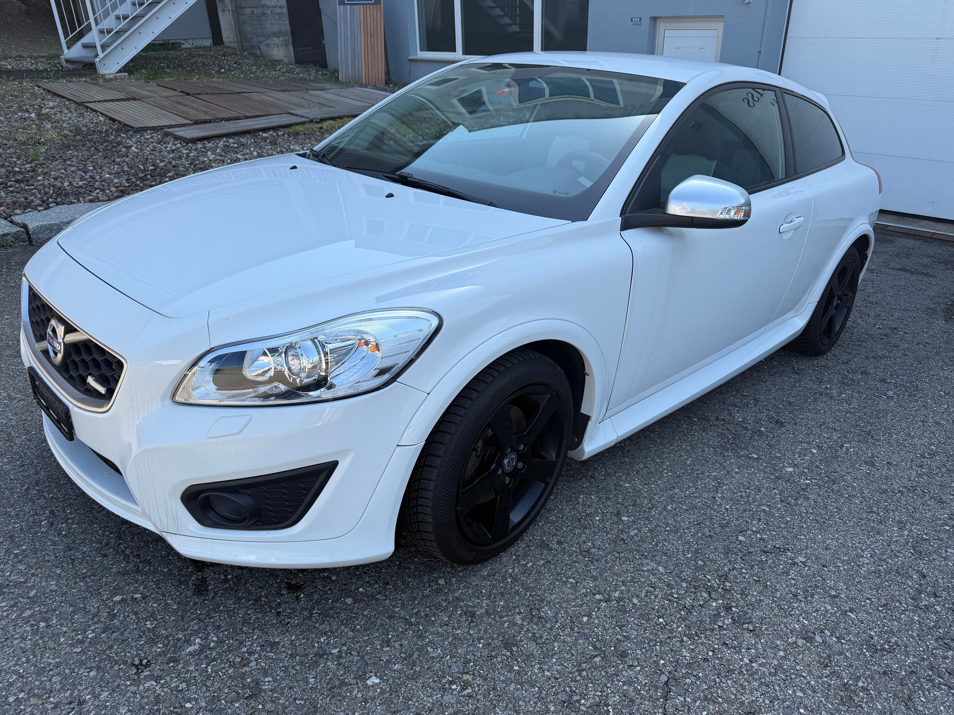 VOLVO C30 D3 R-Design Geartronic-image-1