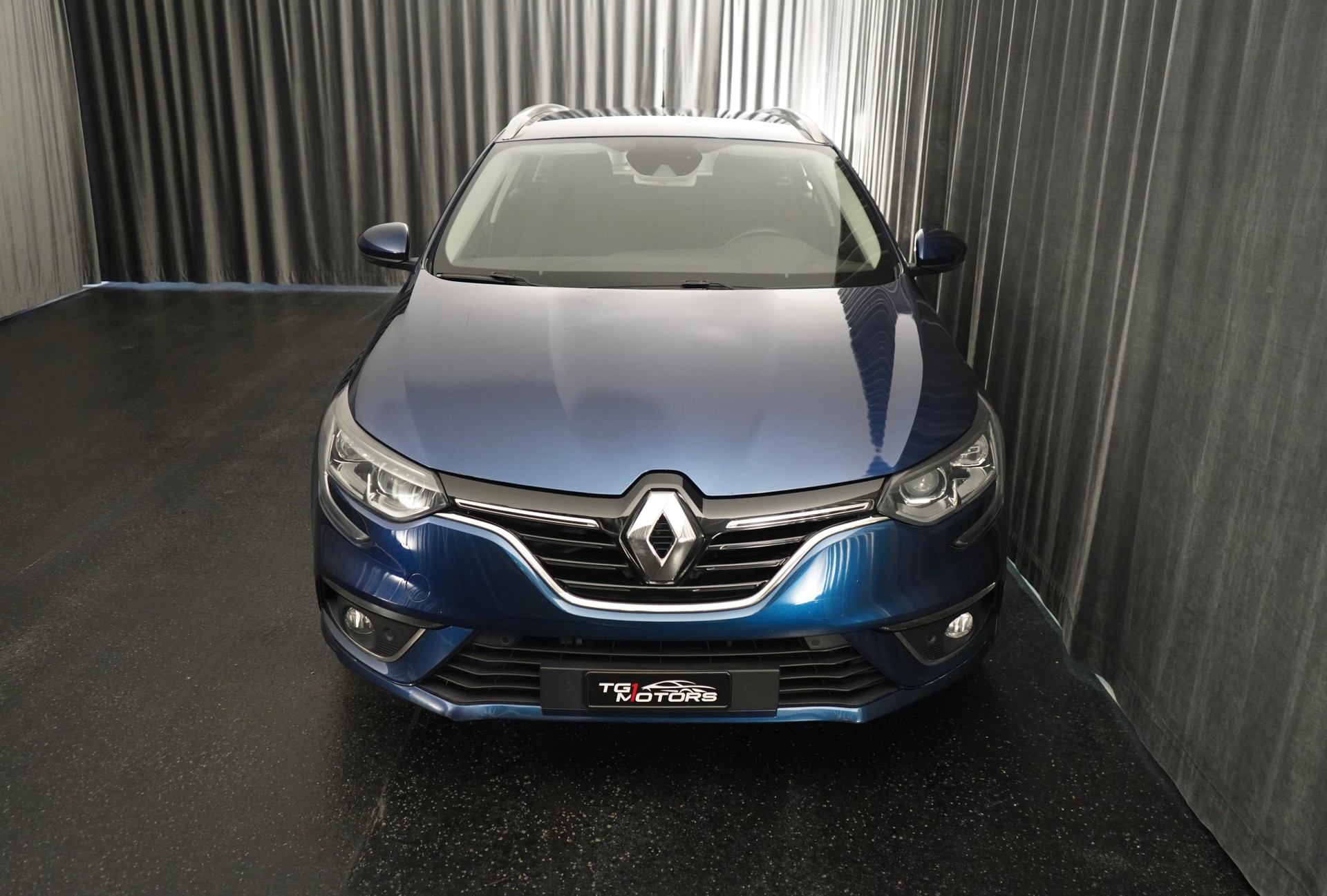 RENAULT Mégane Grandtour 1.2 16V Turbo Bose-image-1