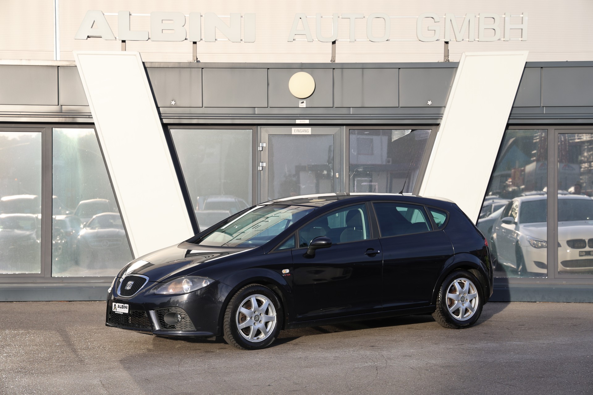 SEAT Leon 2.0 TSI FR !!Frisch ab MFK!!-image-0