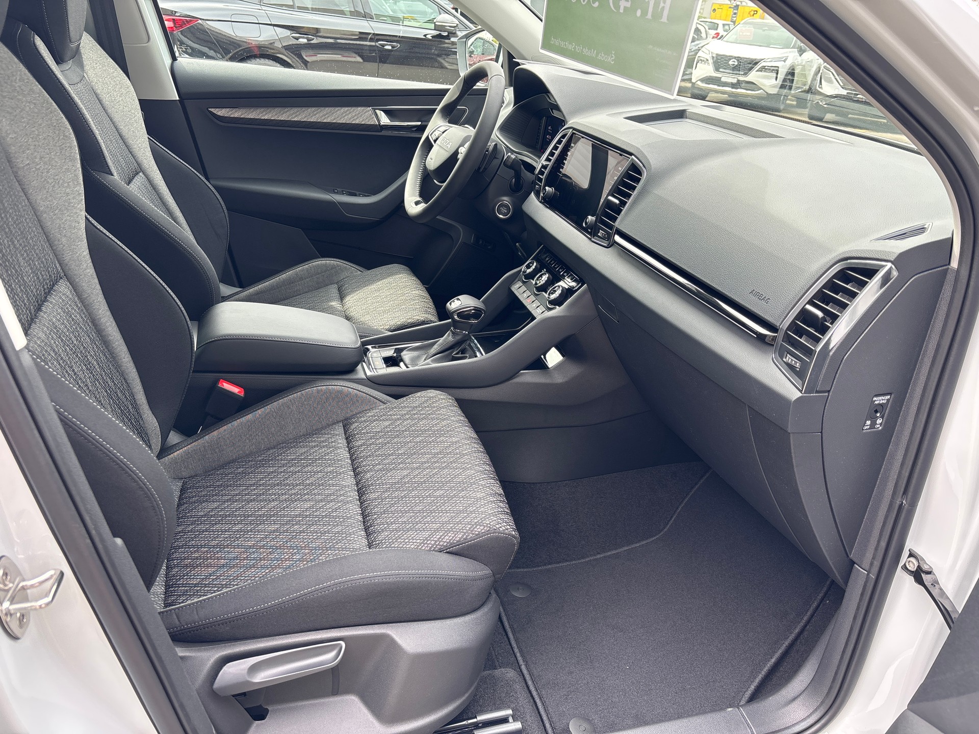 SKODA Karoq 2.0 TDI CR Selection 4x4 DSG-image-14