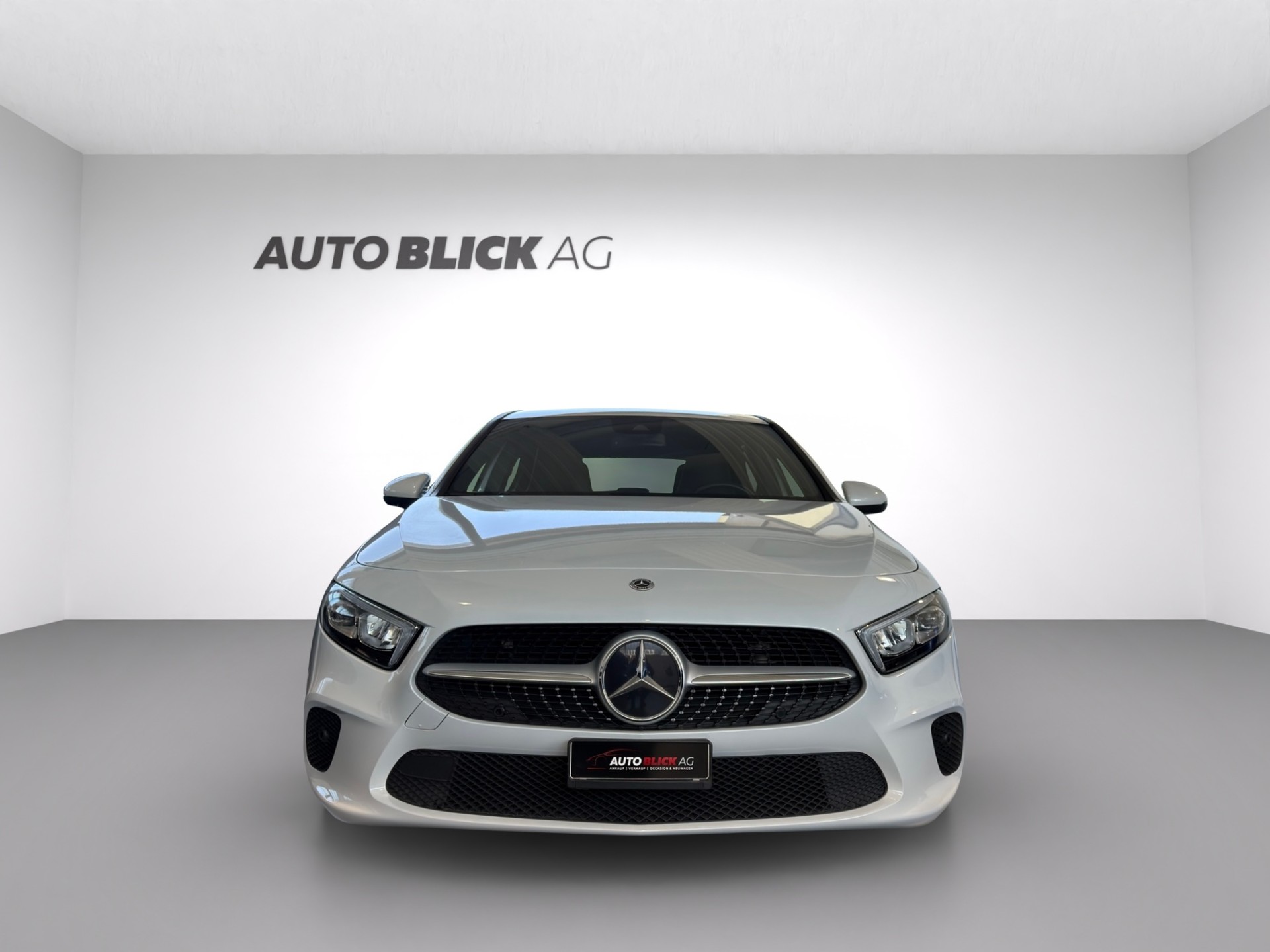 MERCEDES-BENZ A 180 Progressive 7G-DCT-image-2