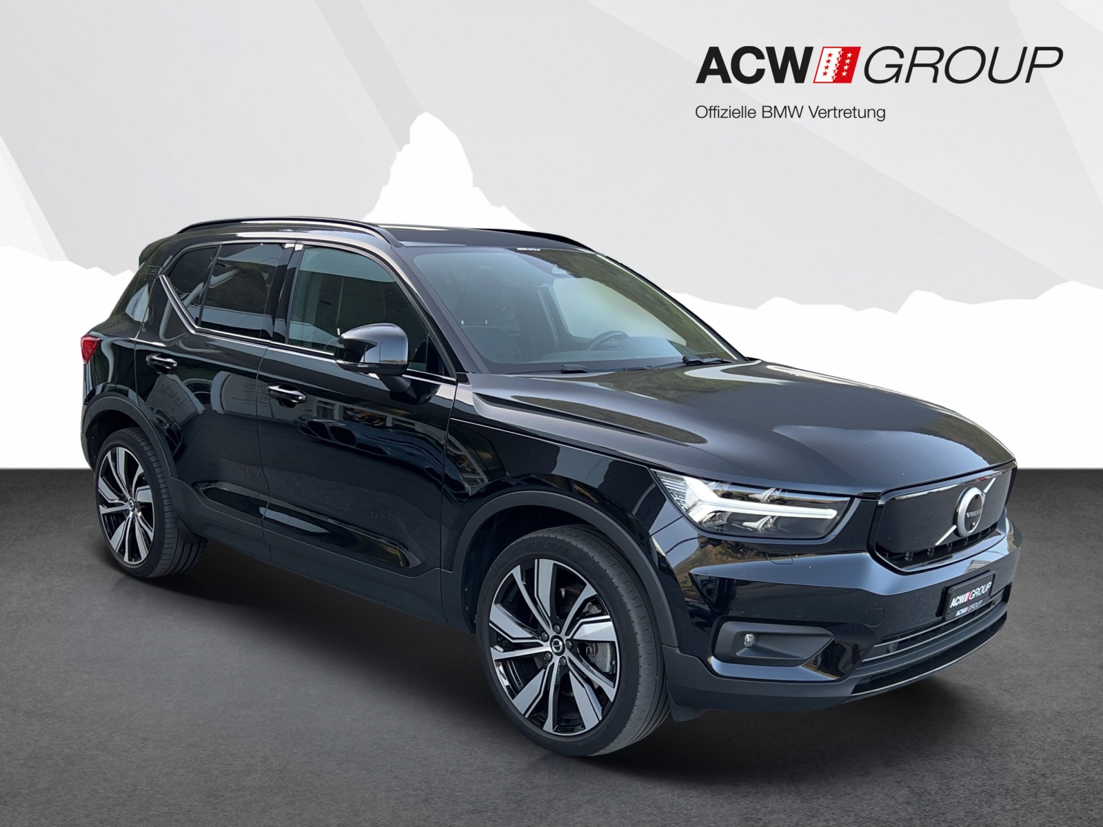 VOLVO XC40 P8 Twin R-Design AWD-image-6