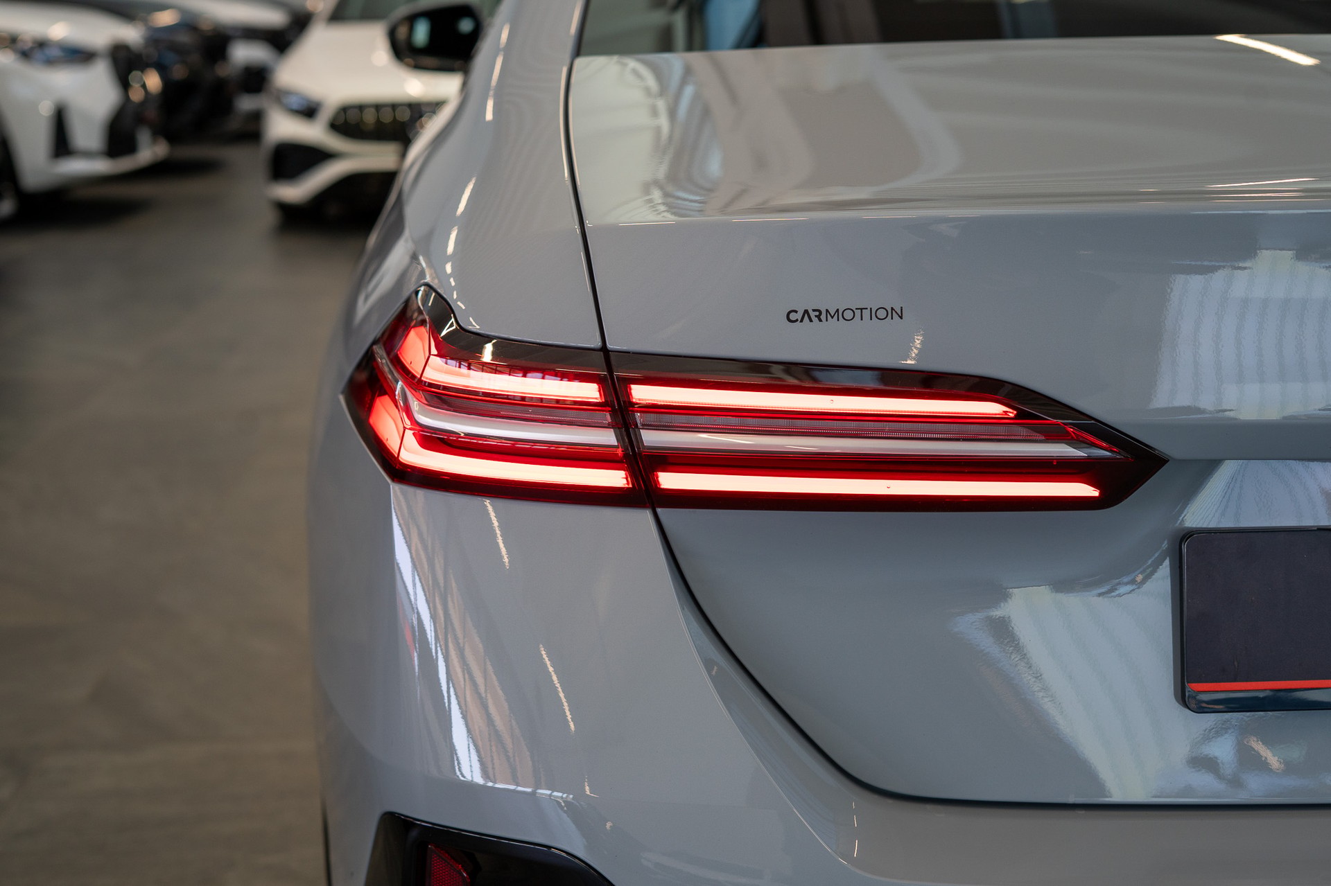 BMW 520i M Sport / Rückfahrkamera / Harman/Kardon / el.Sitze-image-5
