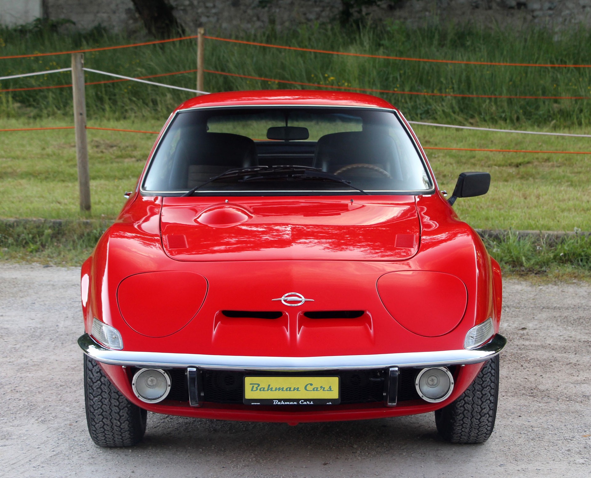 OPEL GT 1900-image-13