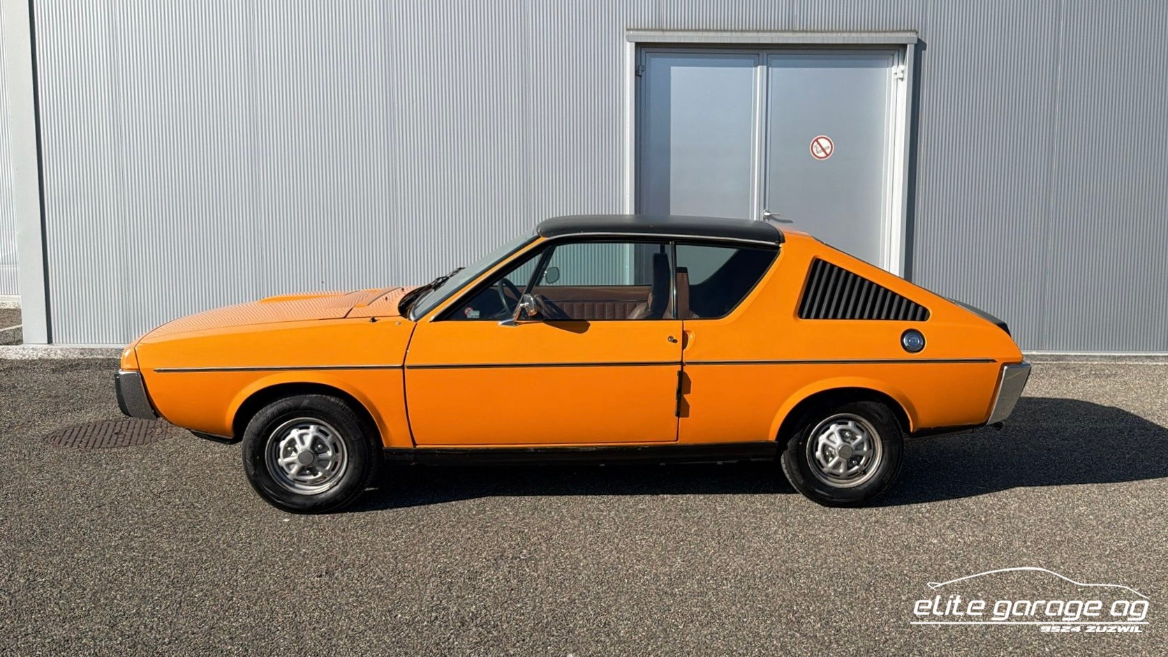 RENAULT R17-image-1