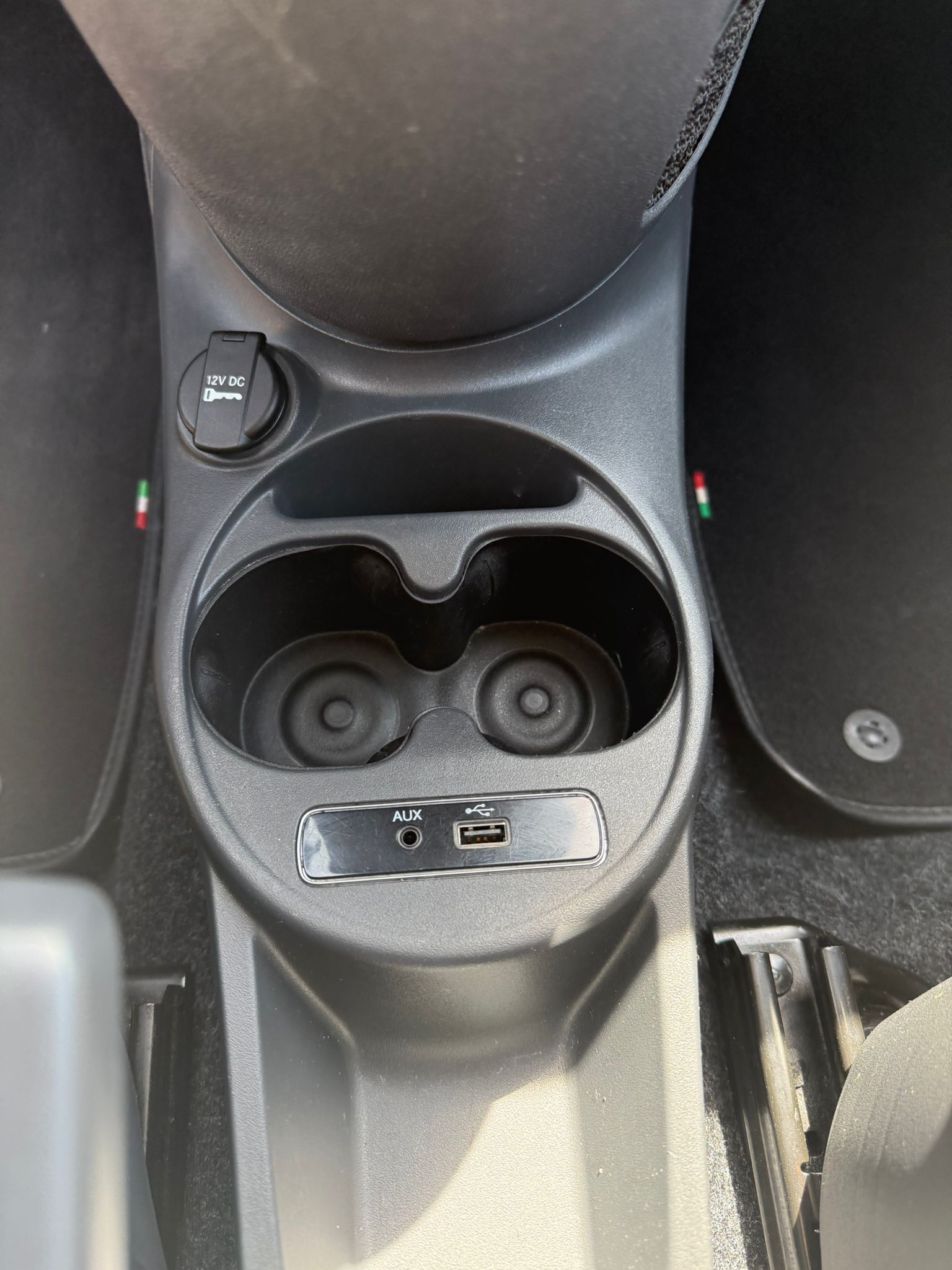 FIAT 500 1.2 Lounge-image-12