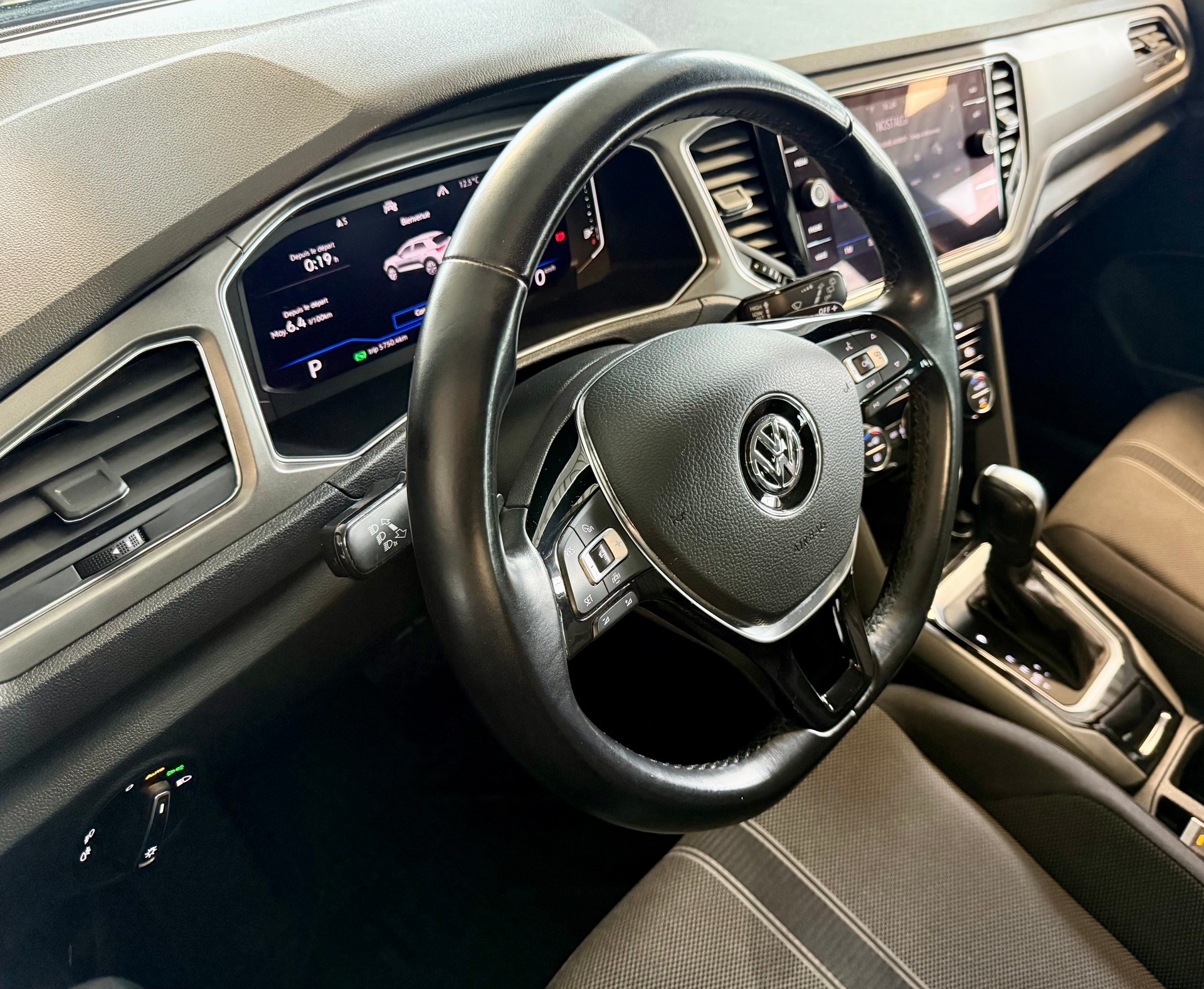 VW T-Roc 1.5 TSI EVO Advance DSG-image-11