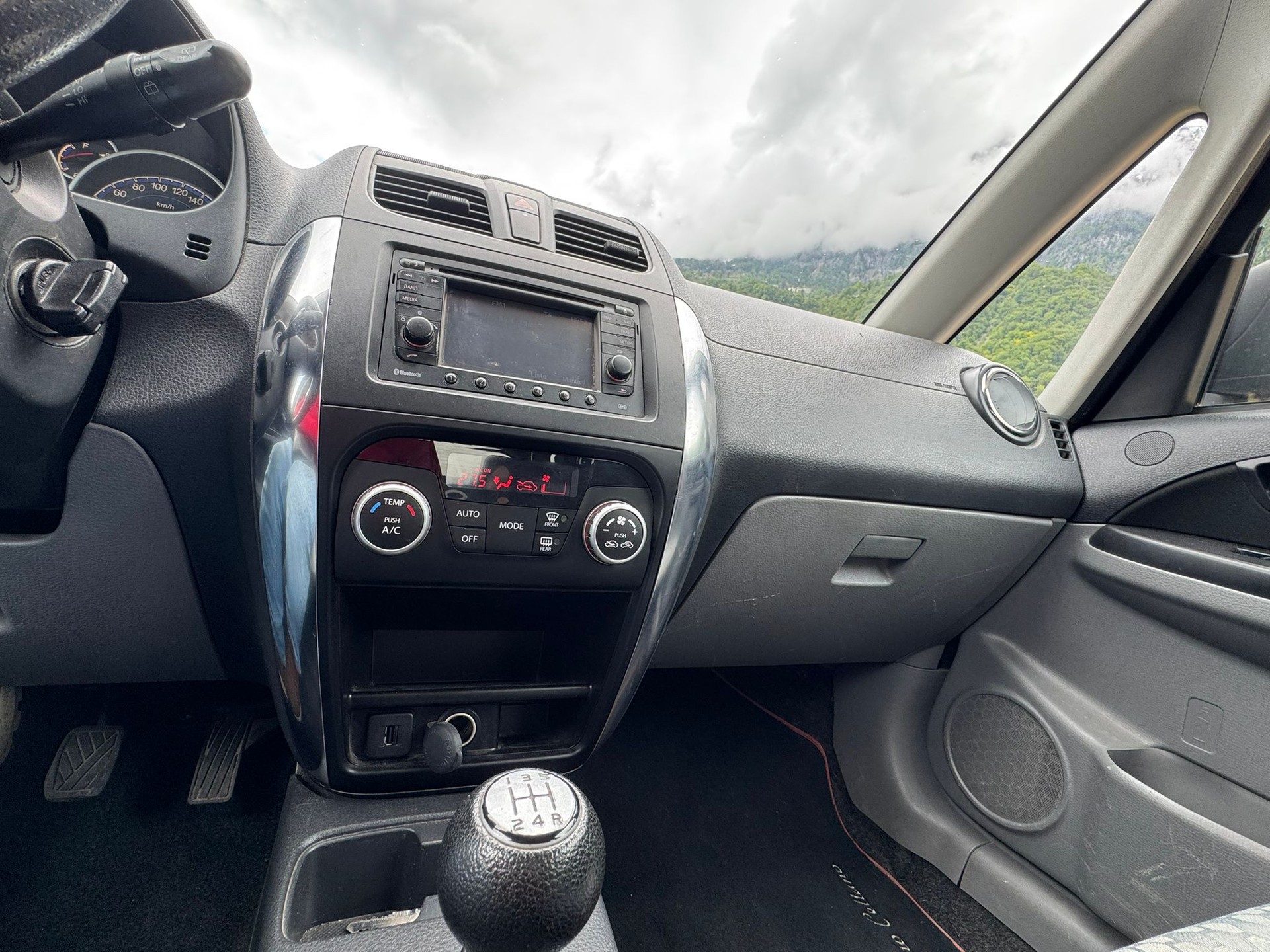 SUZUKI SX4 1.6 16V GL Top Sergio Cellano 4WD-image-15