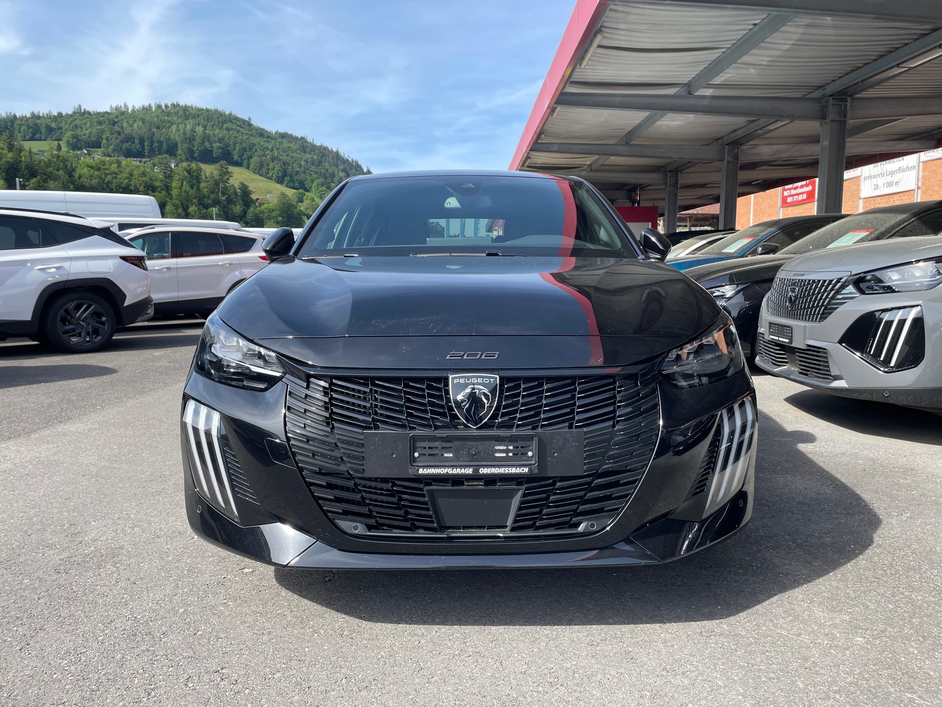 PEUGEOT 208 1.2 MHEV 145 GT-image-1