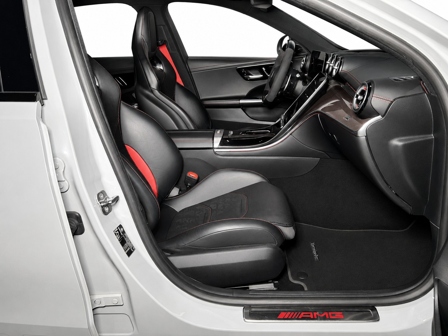 MERCEDES-BENZ C 63 AMG S E Performance AMG F1 Edition CH FAHRZEUG-image-7