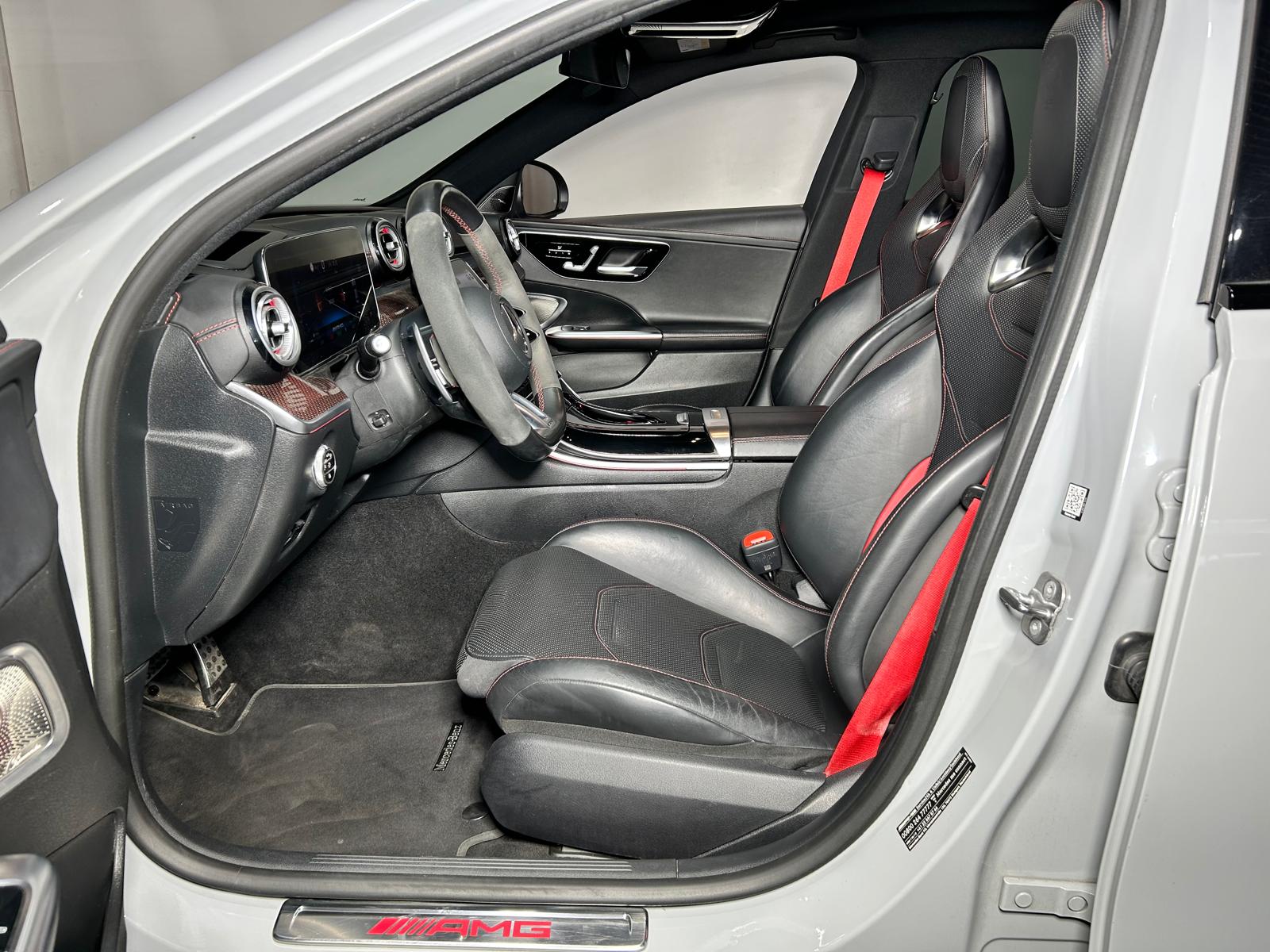 MERCEDES-BENZ C 63 AMG S E Performance AMG F1 Edition-image-7
