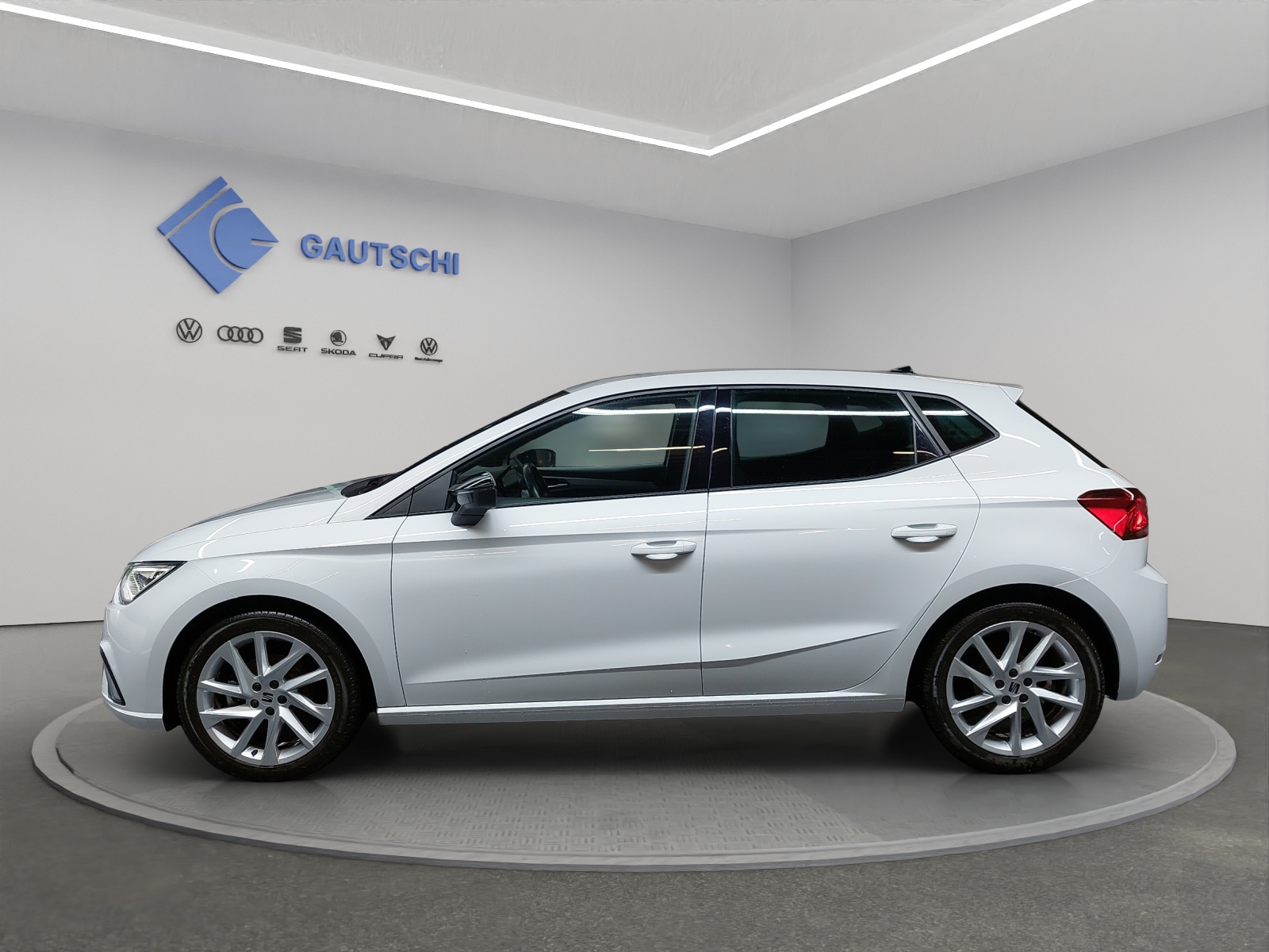 SEAT Ibiza 1.0 EcoTSI Hola FR DSG-image-1