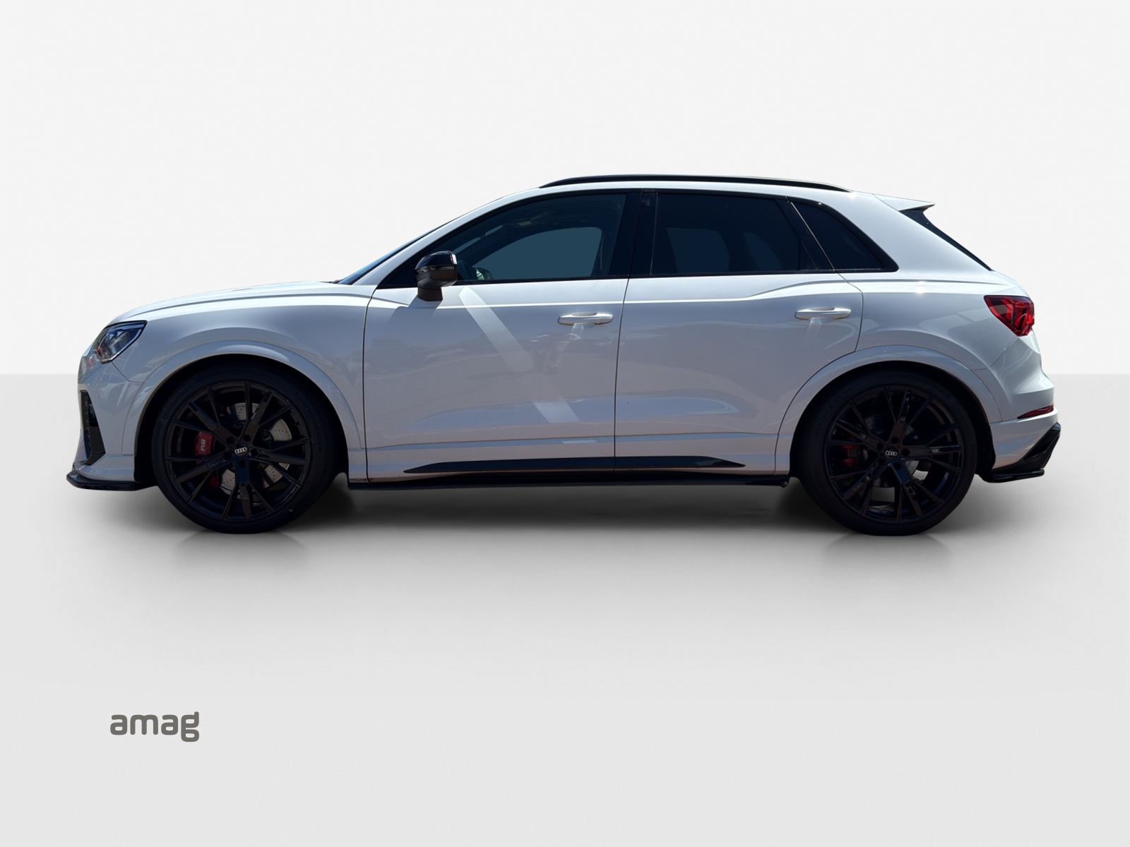 AUDI RS Q3 2.5 TFSI quattro S tronic-showroom-element-1