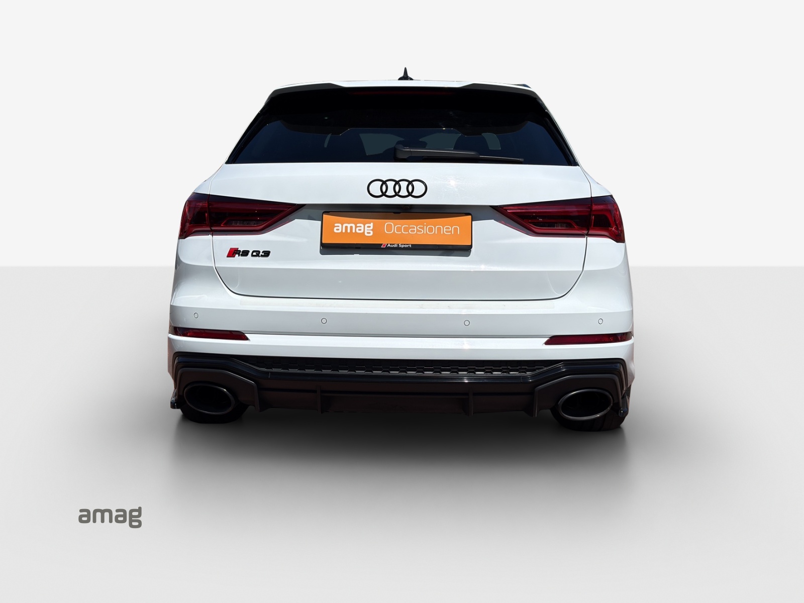 AUDI RS Q3 2.5 TFSI quattro S tronic-showroom-element-3