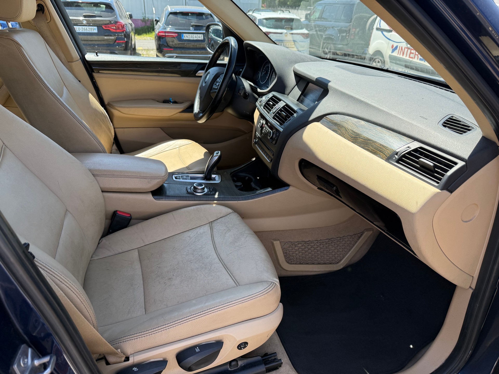 BMW X3 xDrive 28i Steptronic-image-10