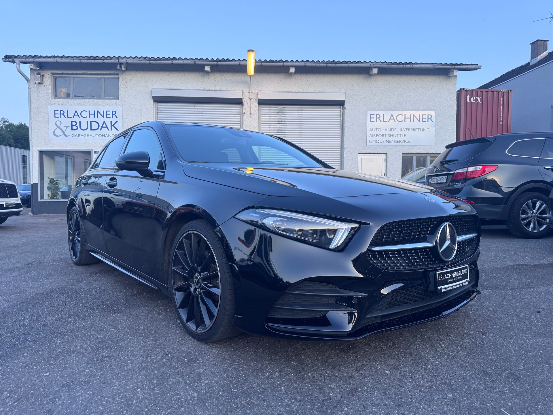 MERCEDES-BENZ A 200 AMG Line 7G-DCT-image-0