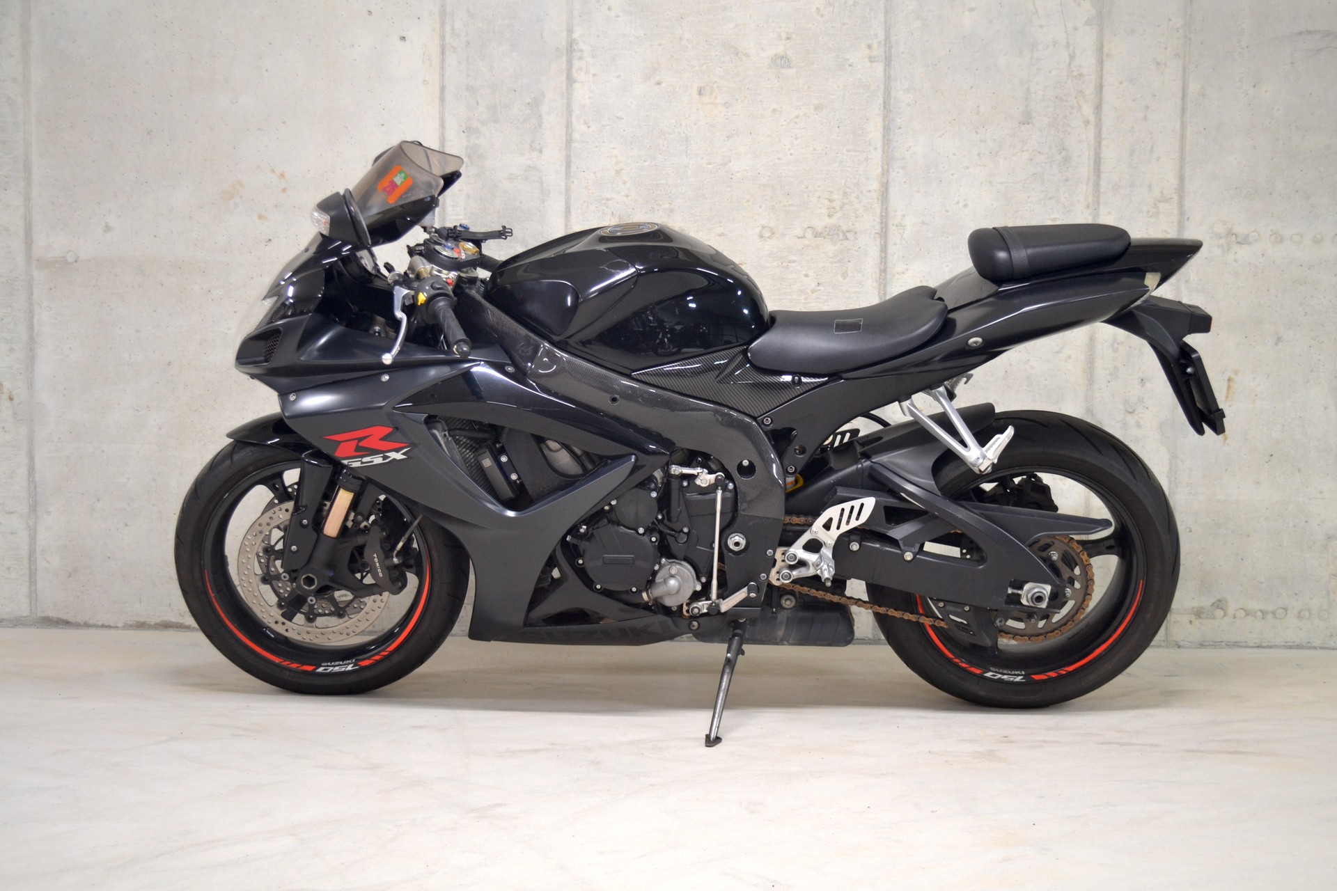 SUZUKI GSX-R 750 K6-showroom-element-2