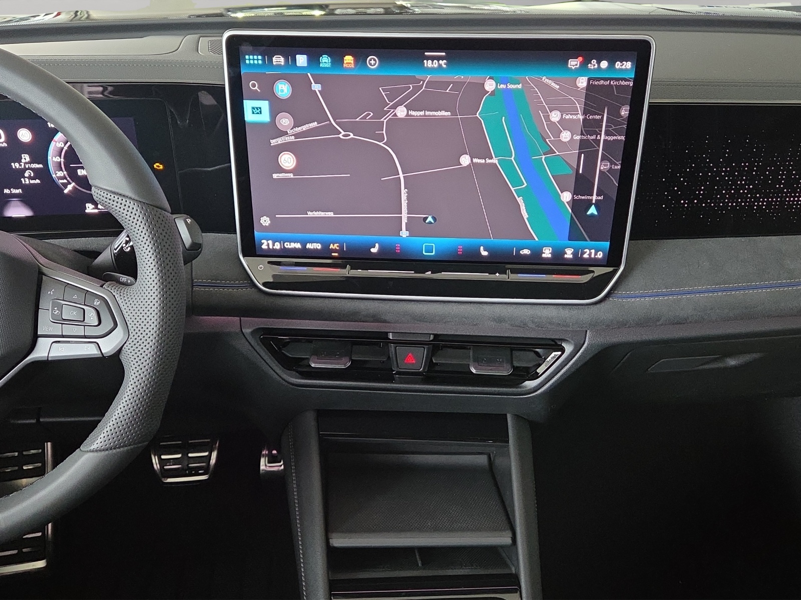 VW Tiguan 2.0 TSI DSG R-Line Plus 4Motion-image-7