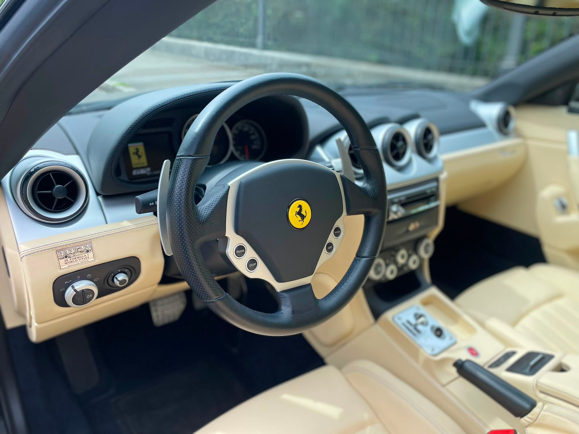 FERRARI 612 F1-showroom-element-3