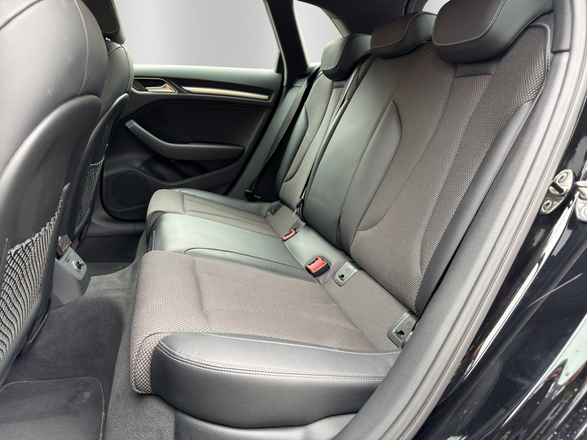 AUDI A3 35 TFSI Sport-image-10