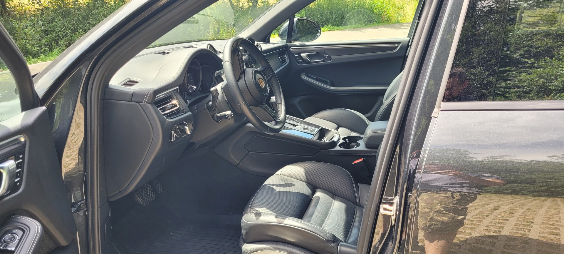 PORSCHE 2.9 V6 GTS-image-4