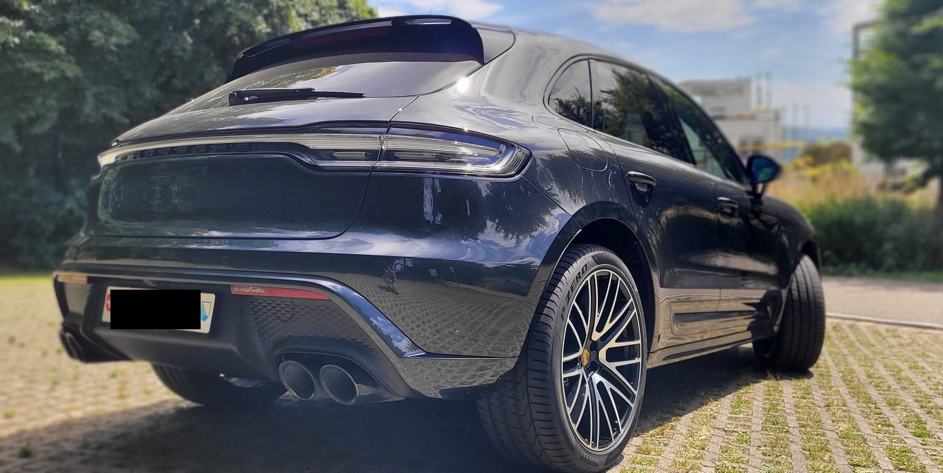 PORSCHE 2.9 V6 GTS-image-2