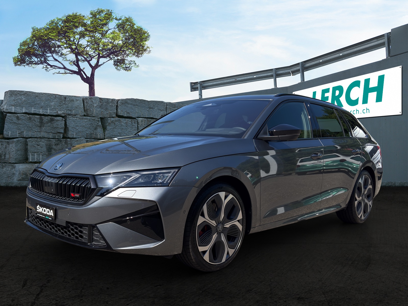SKODA Octavia Combi 2.0 TSI DSG RS 30 Years Edition
