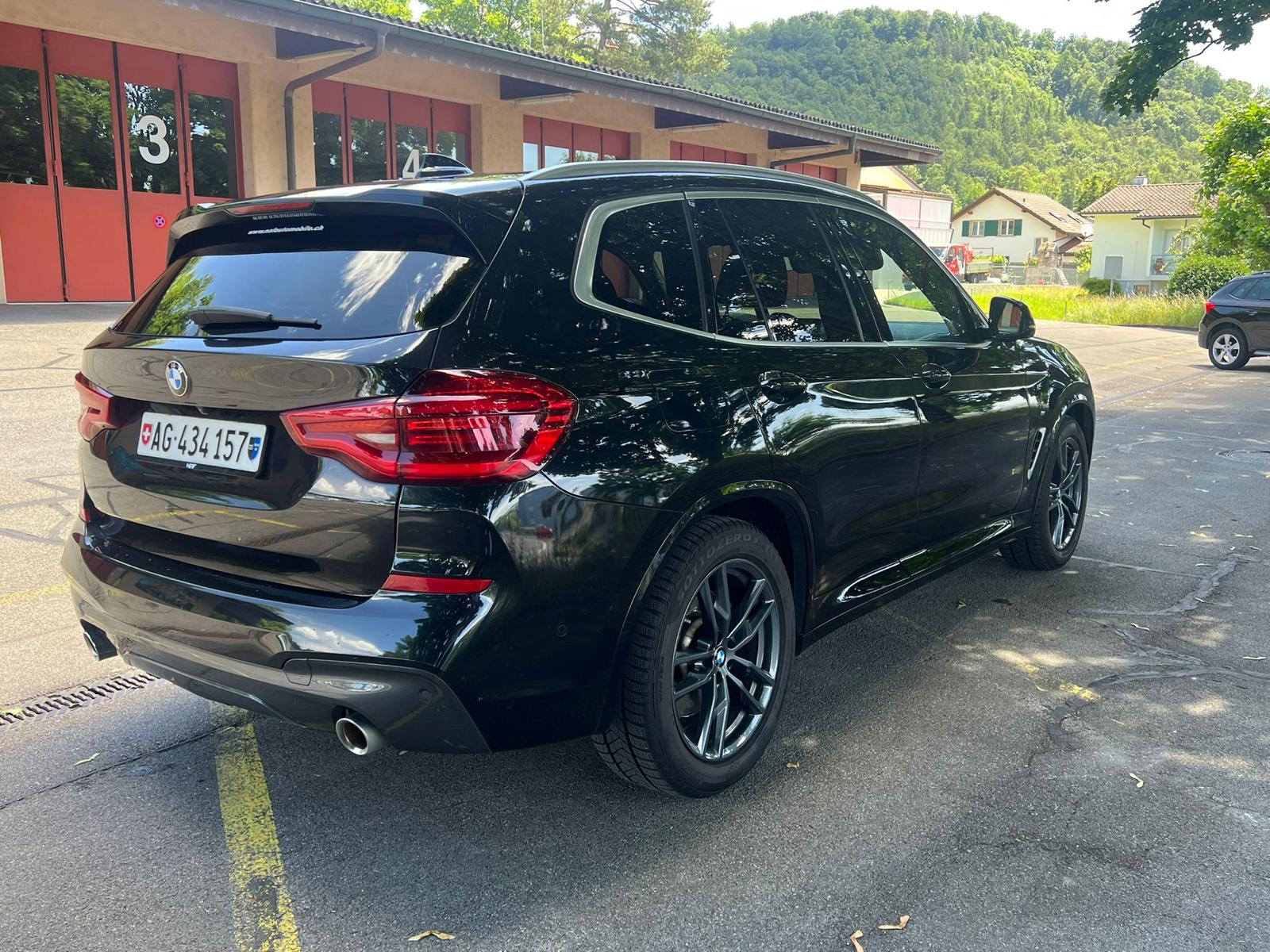 BMW X3 xDrive 30i Luxury Line Steptronic-image-5